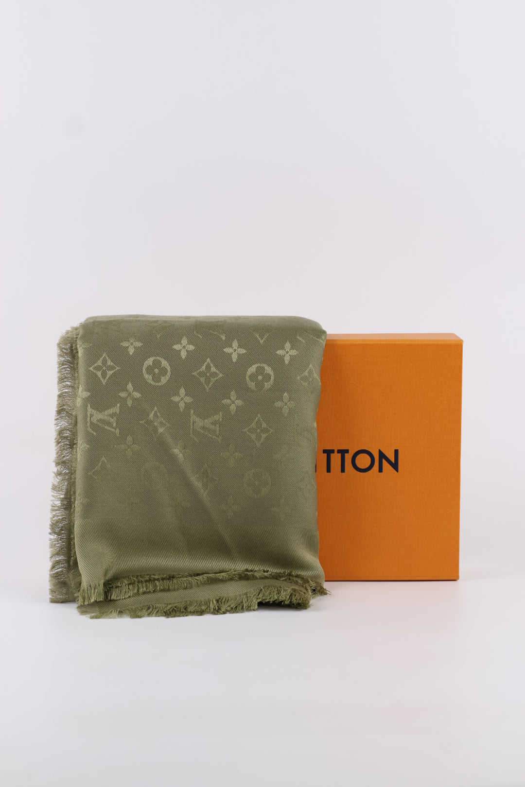 Louis Vuitton Stola Monogram