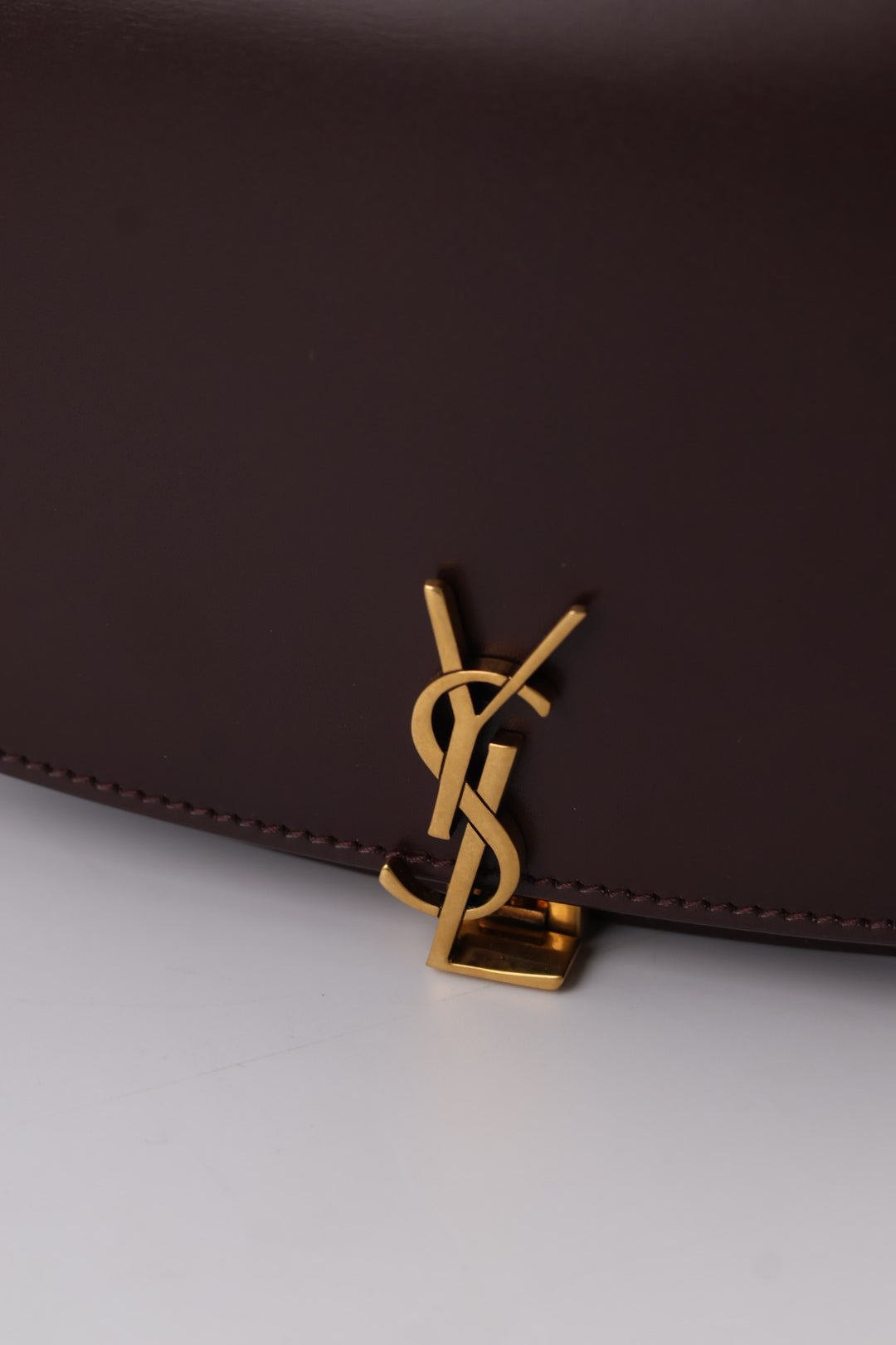 Saint Laurent Voltaire