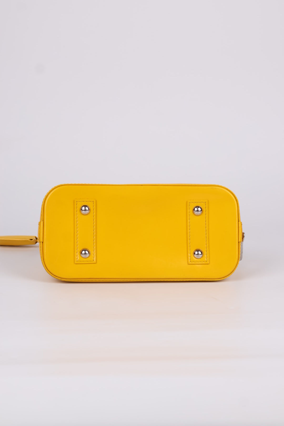 Louis Vuitton Alma BB Epi