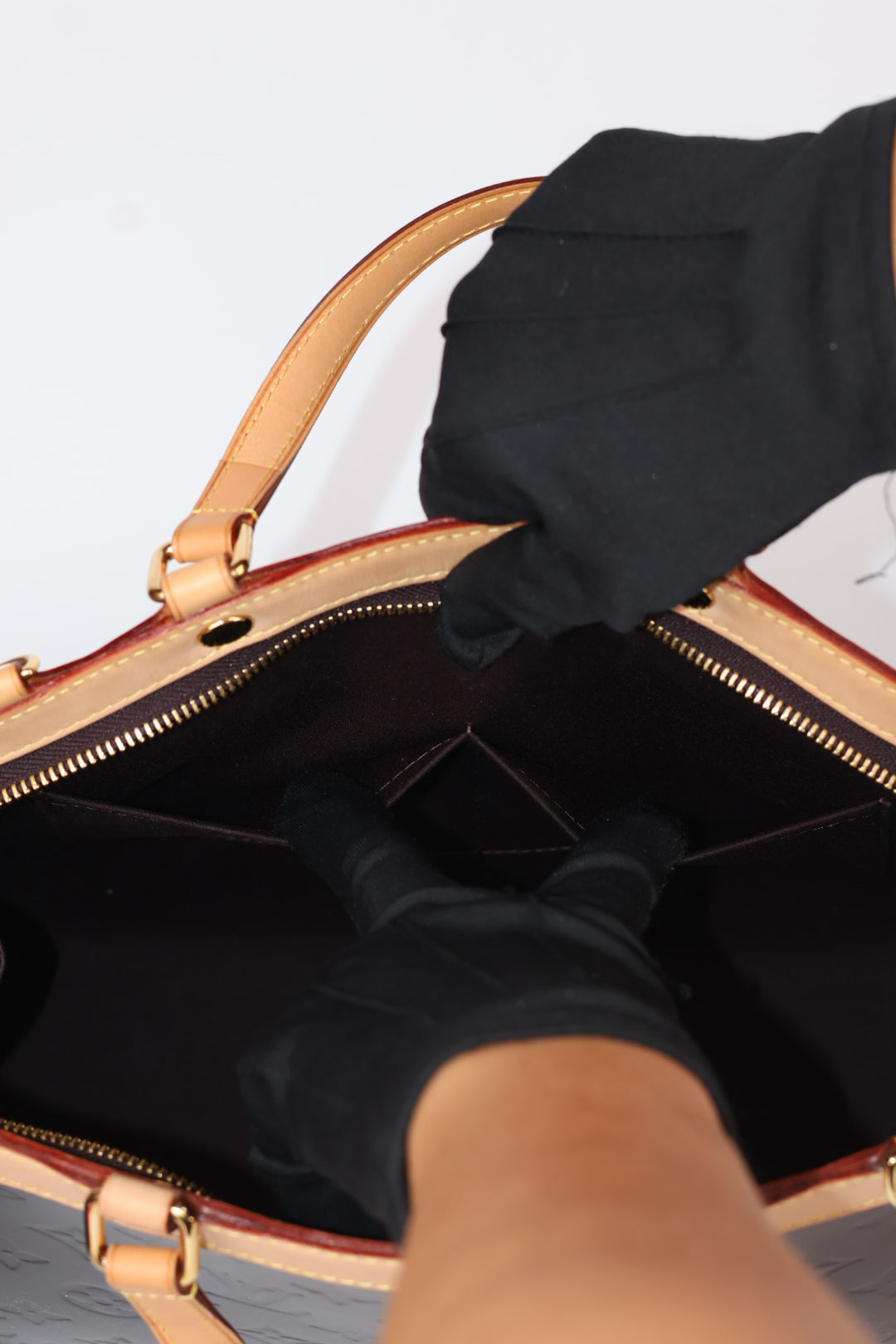 Louis Vuitton Brèa Vernis
