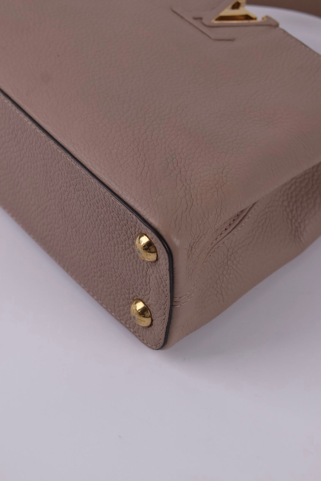 Louis Vuitton Capucines BB