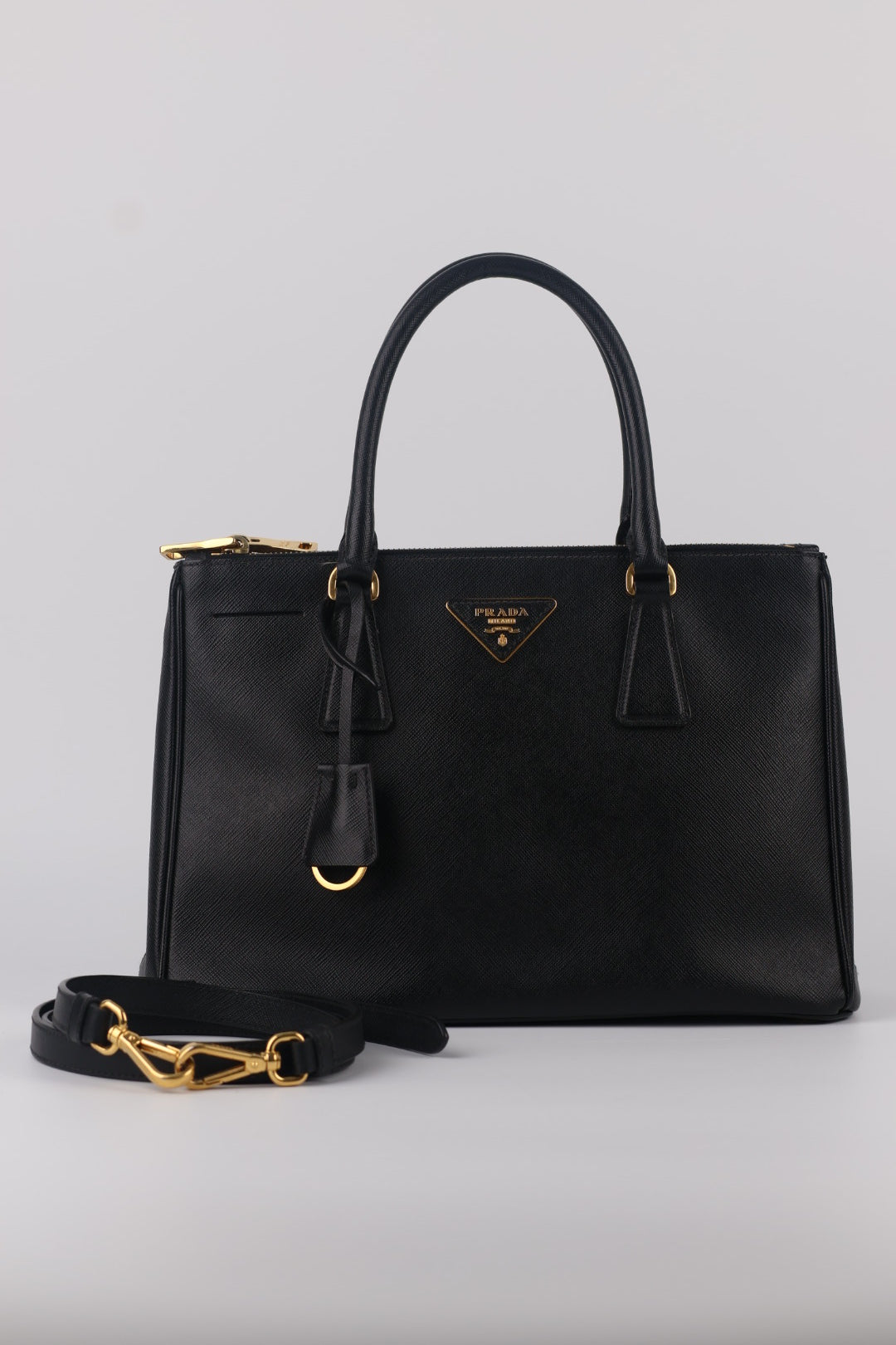 Prada Galleria Media Saffiano