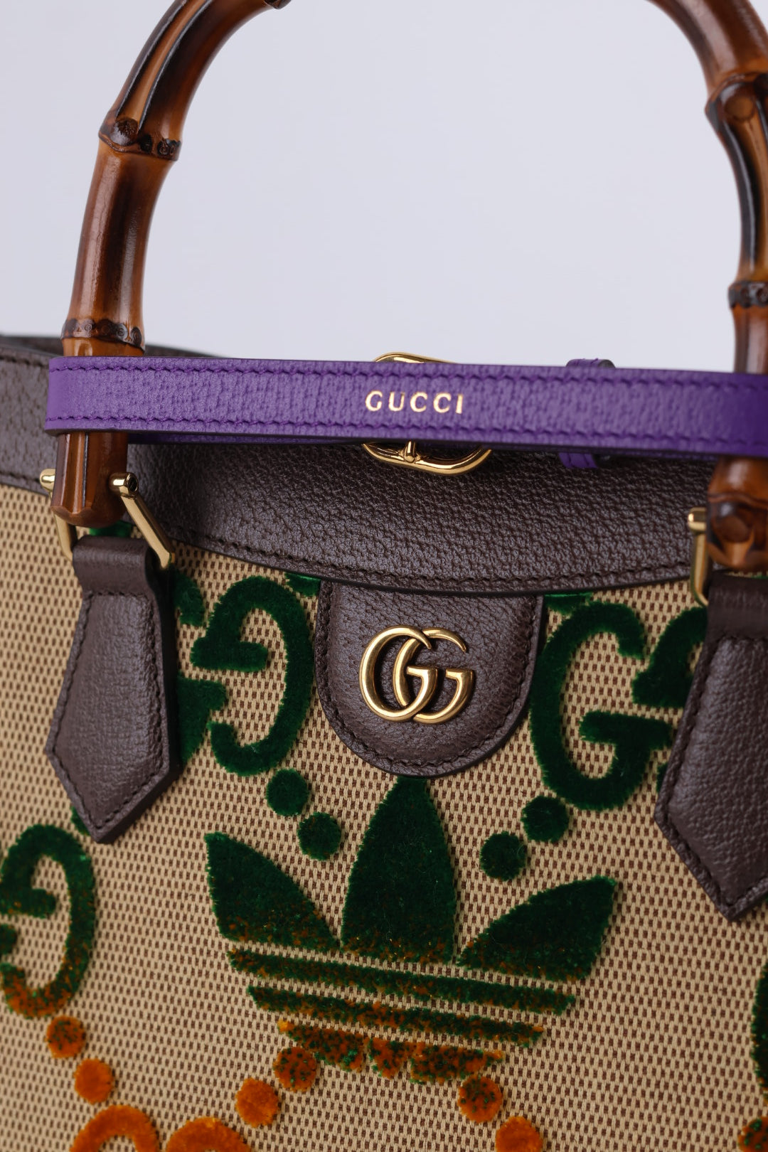 Gucci x Adidas Diana Media