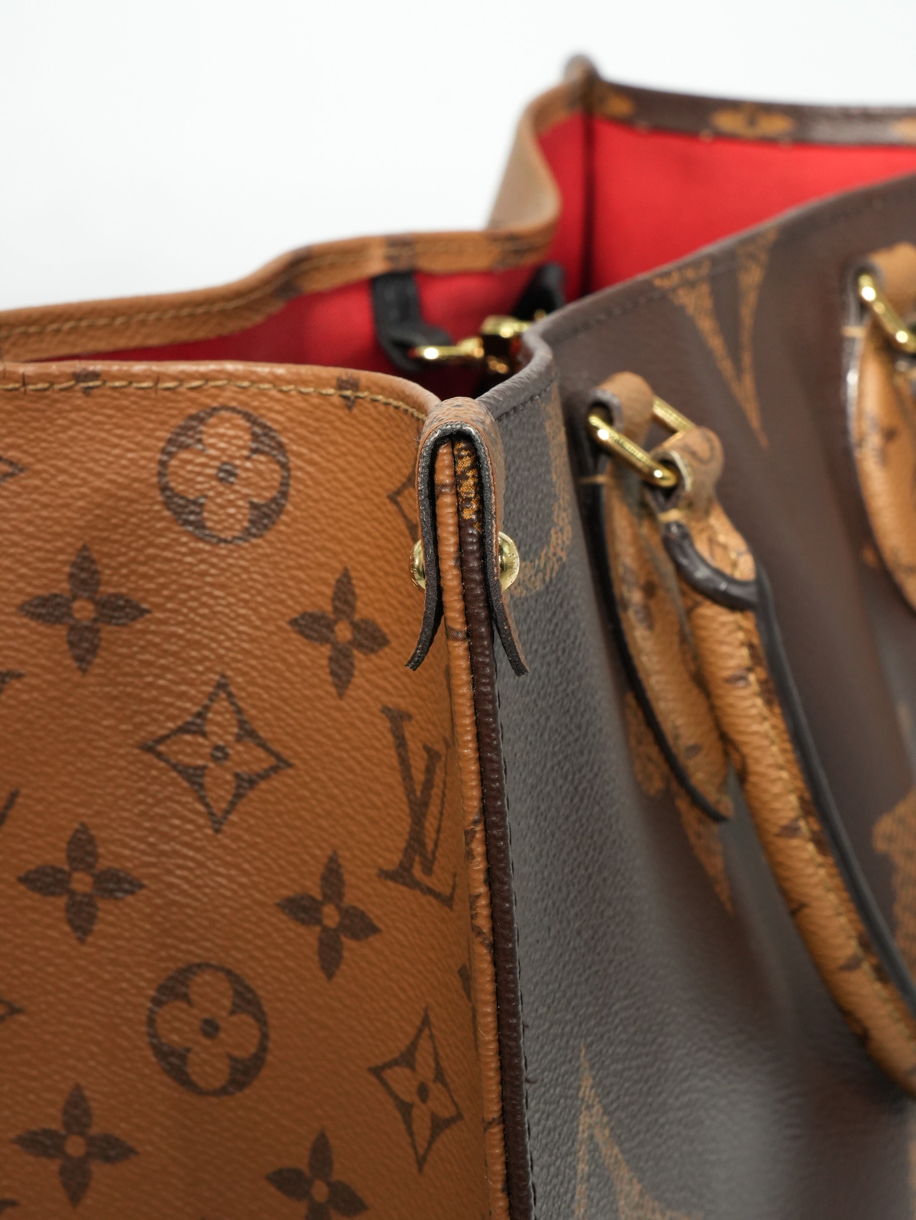 Louis Vuitton OnTheGo MM