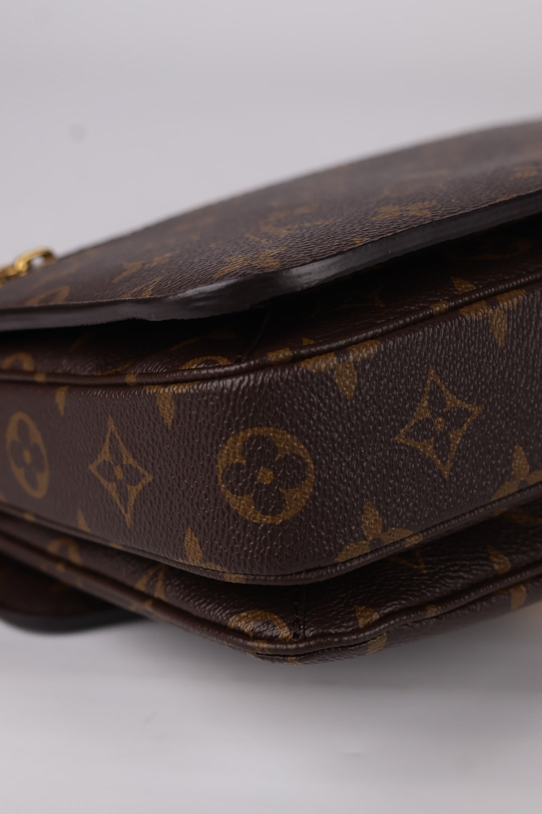 Louis Vuitton Métis Monogram