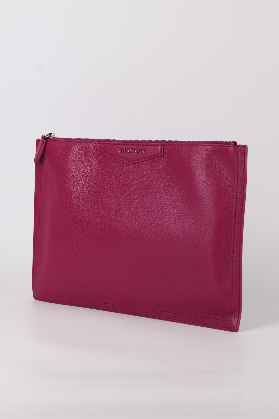 Givenchy Antigona Pochette