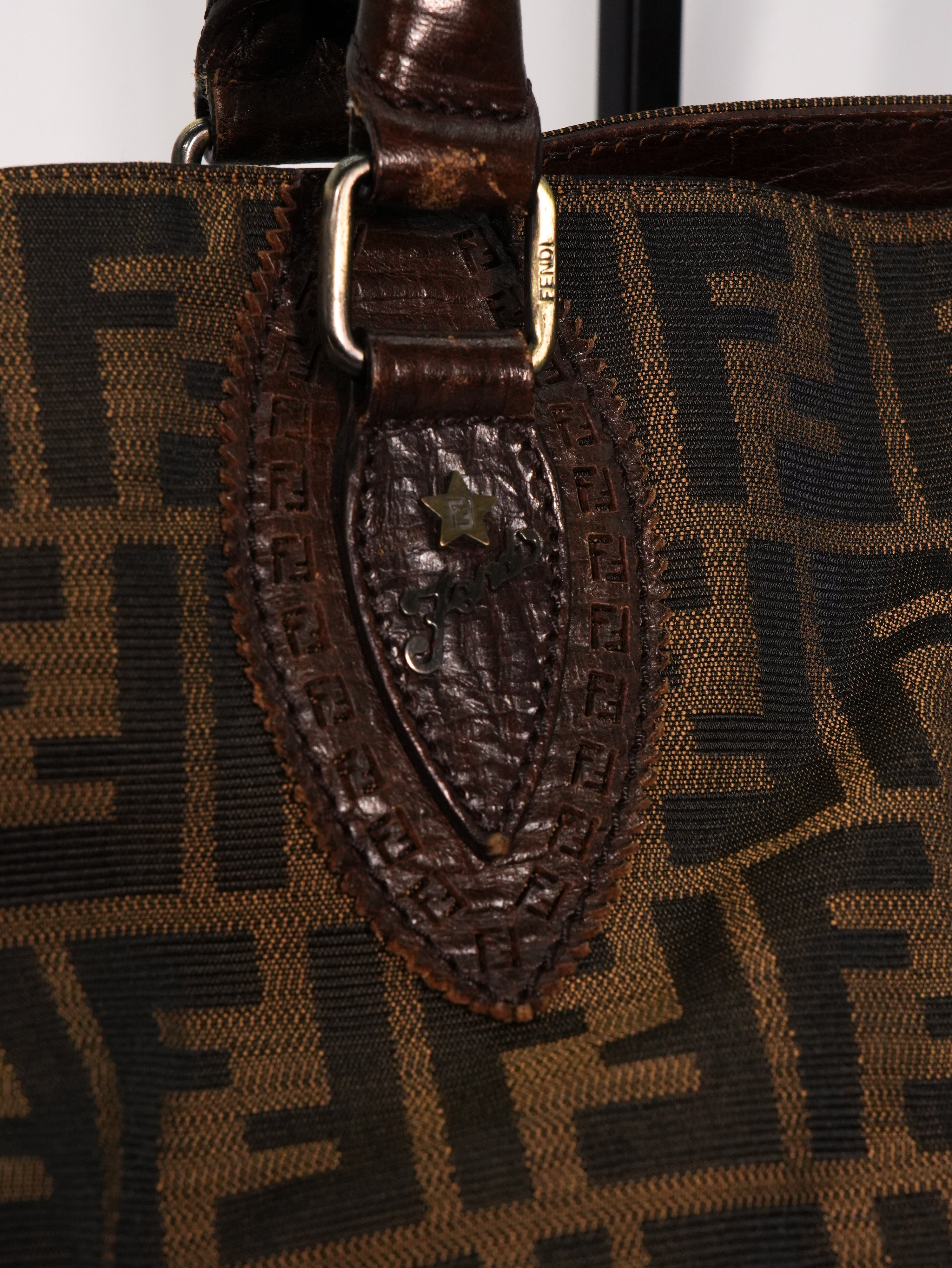 Fendi De Jour Large FF Logo