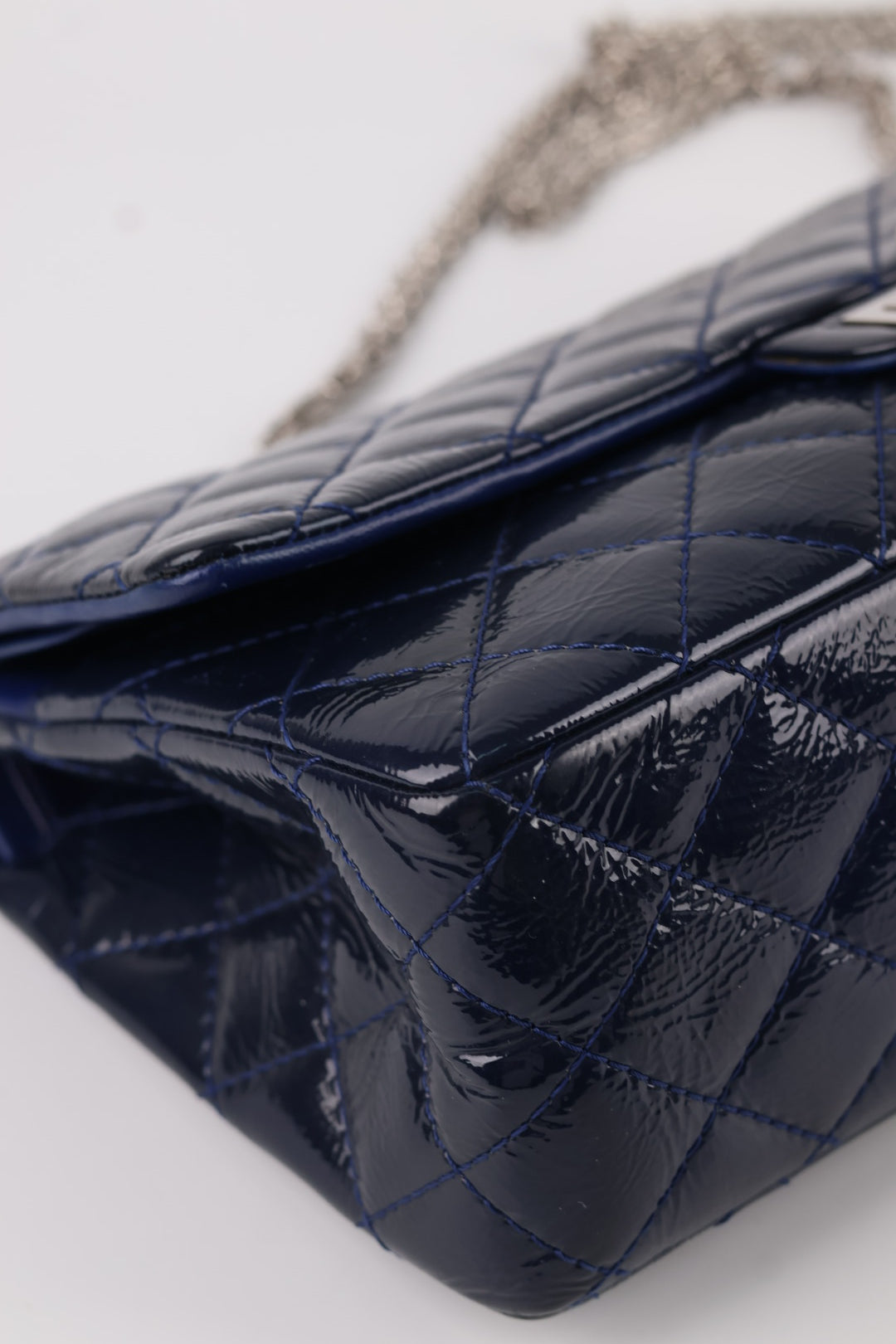 Chanel Classic Reissue 2.55