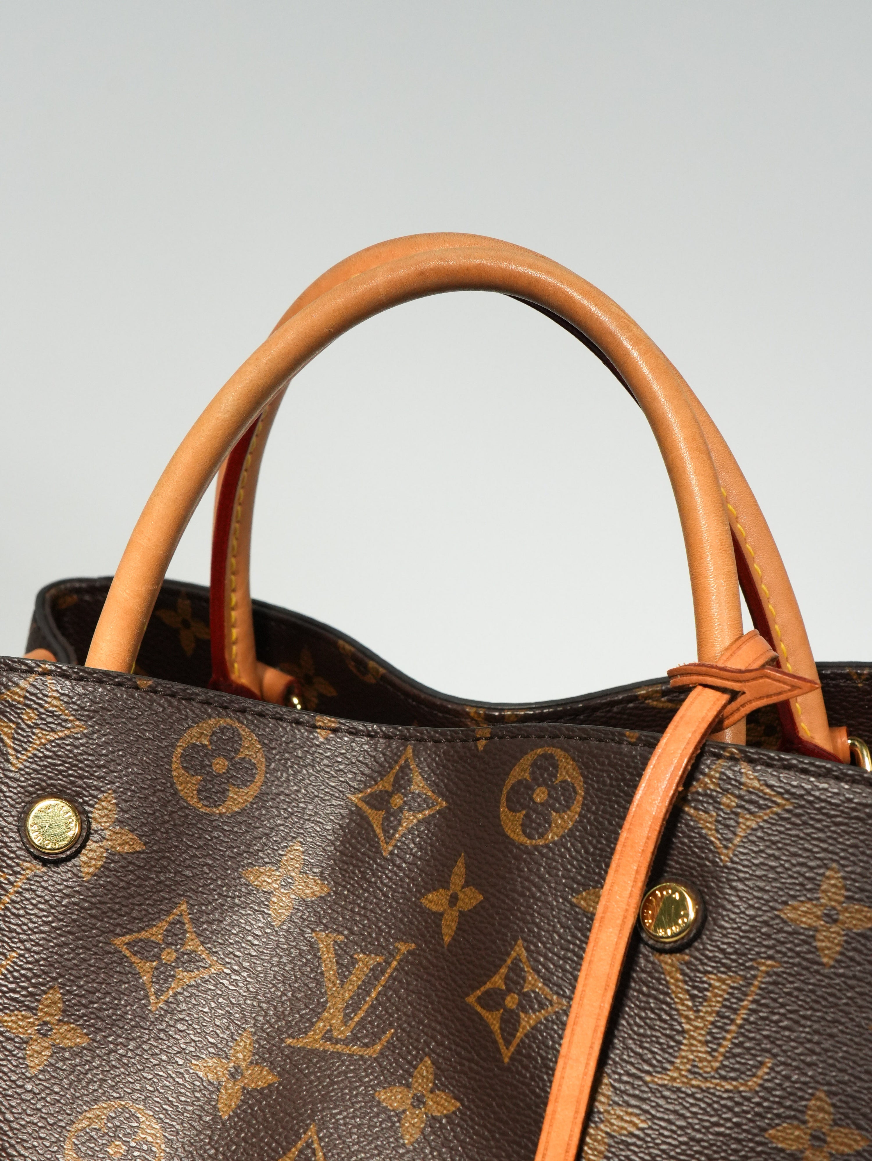 Louis Vuitton Montaigne MM