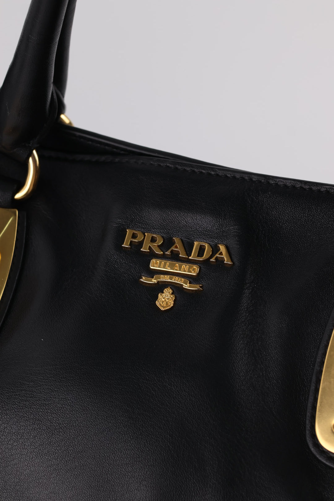 Prada Tote in Pelle Soft