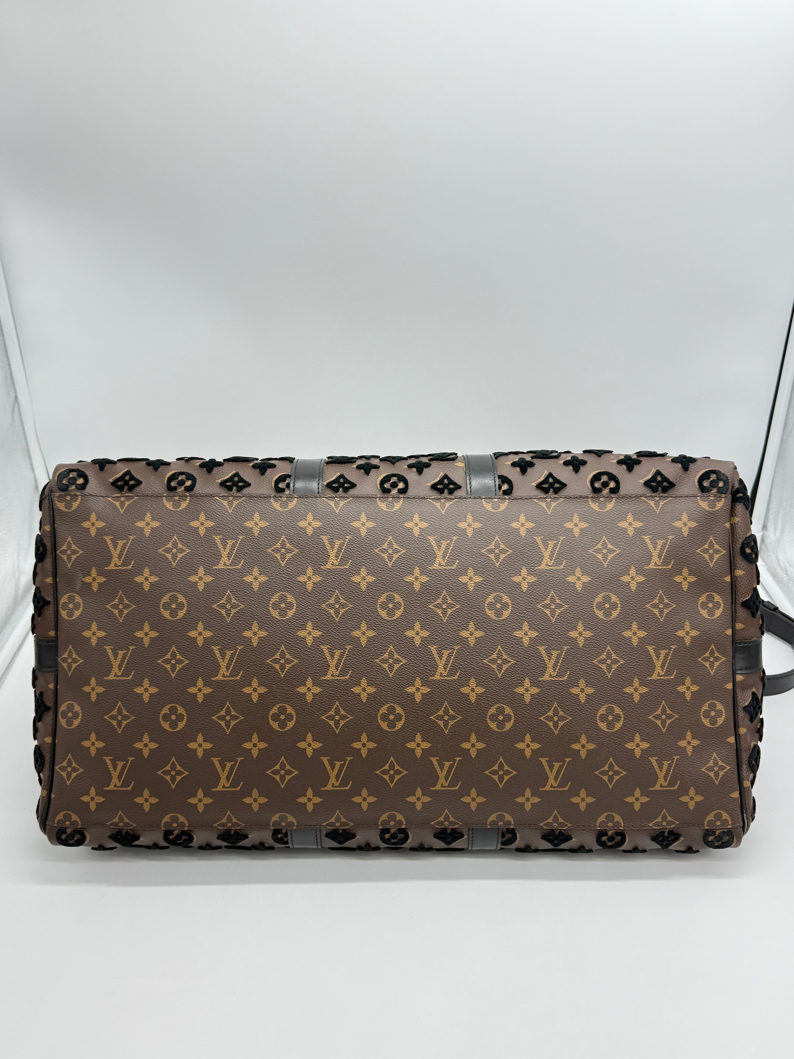 Louis Vuitton Keepall 50 Triangle Tuffetage