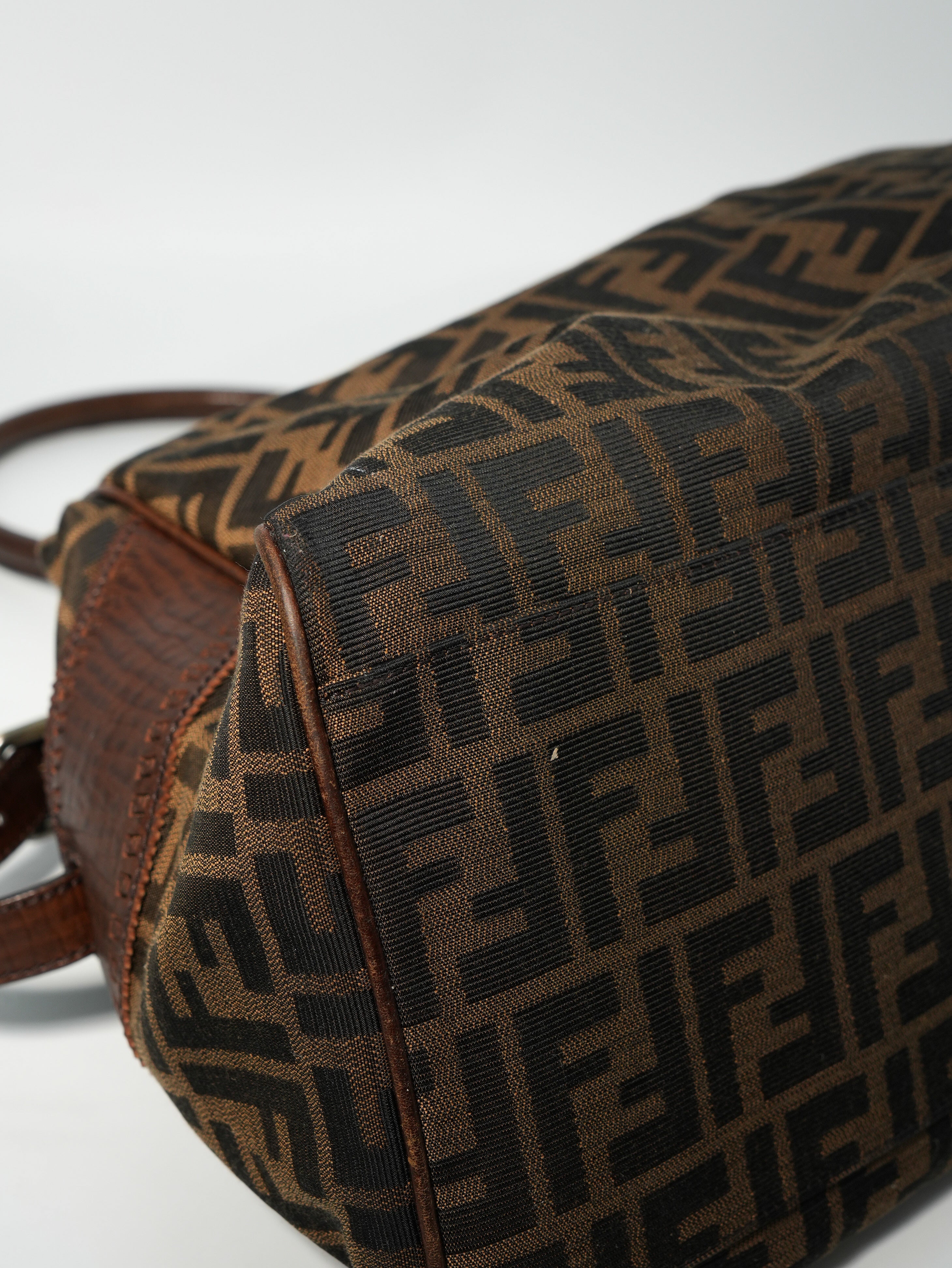 Fendi De Jour FF Logo Large