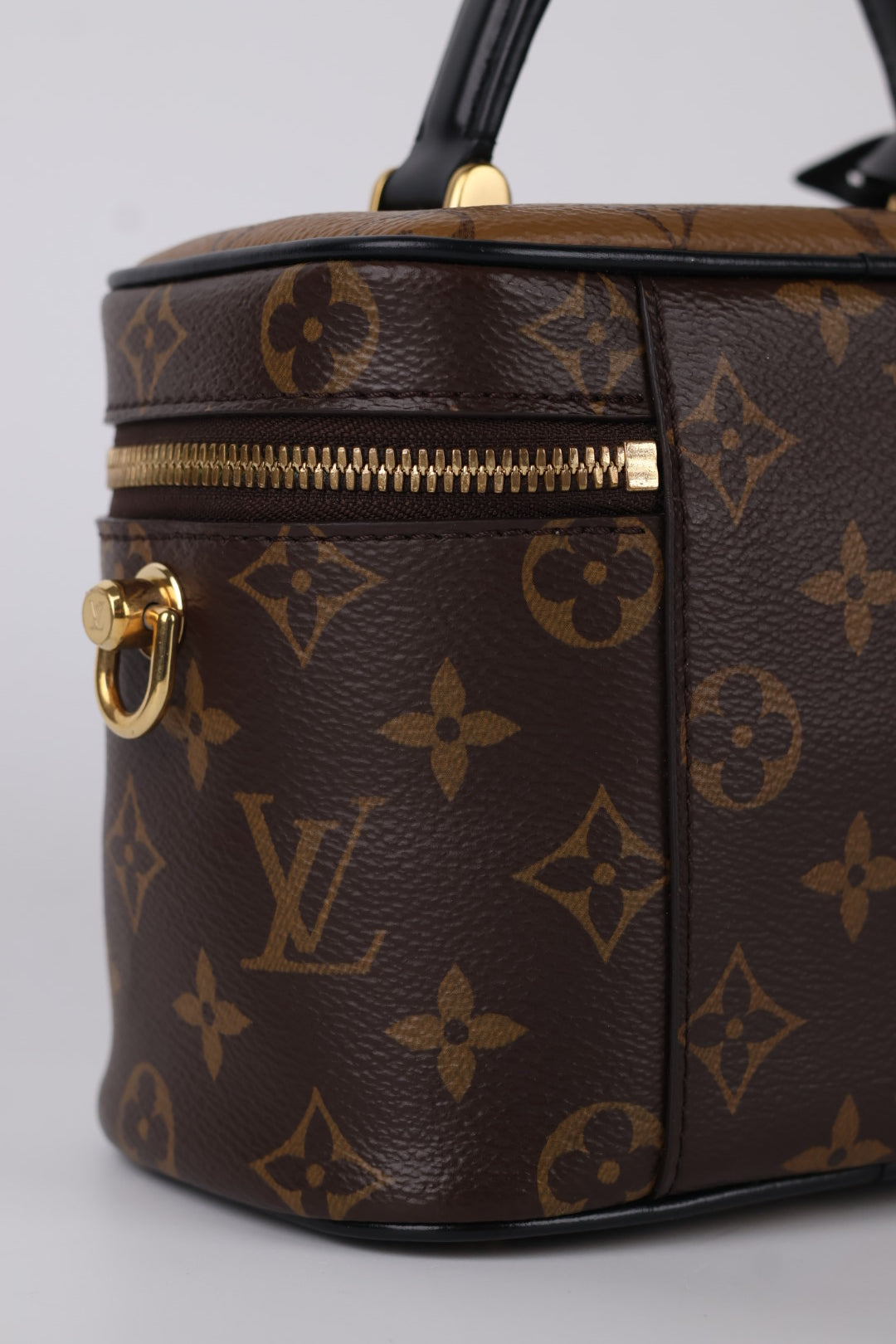Louis Vuitton Vanity Monogram