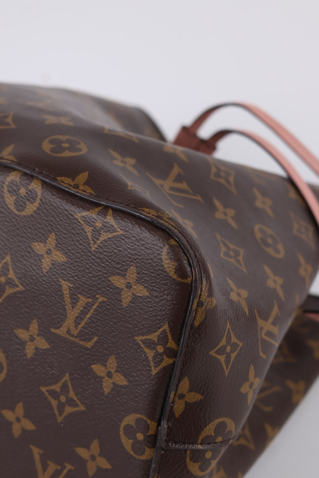Louis Vuitton Neo Noé MM
