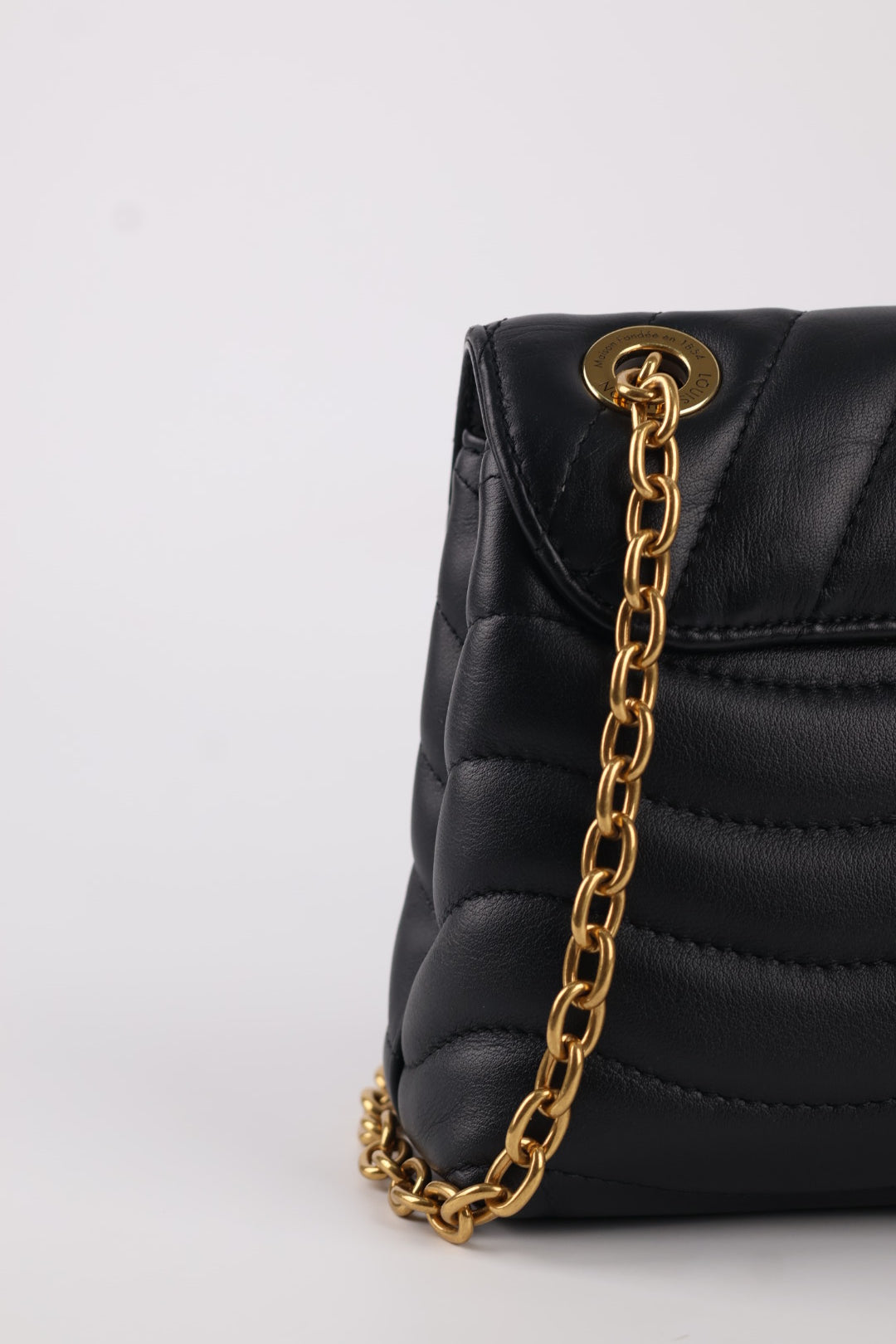 Louis Vuitton New Wave Media