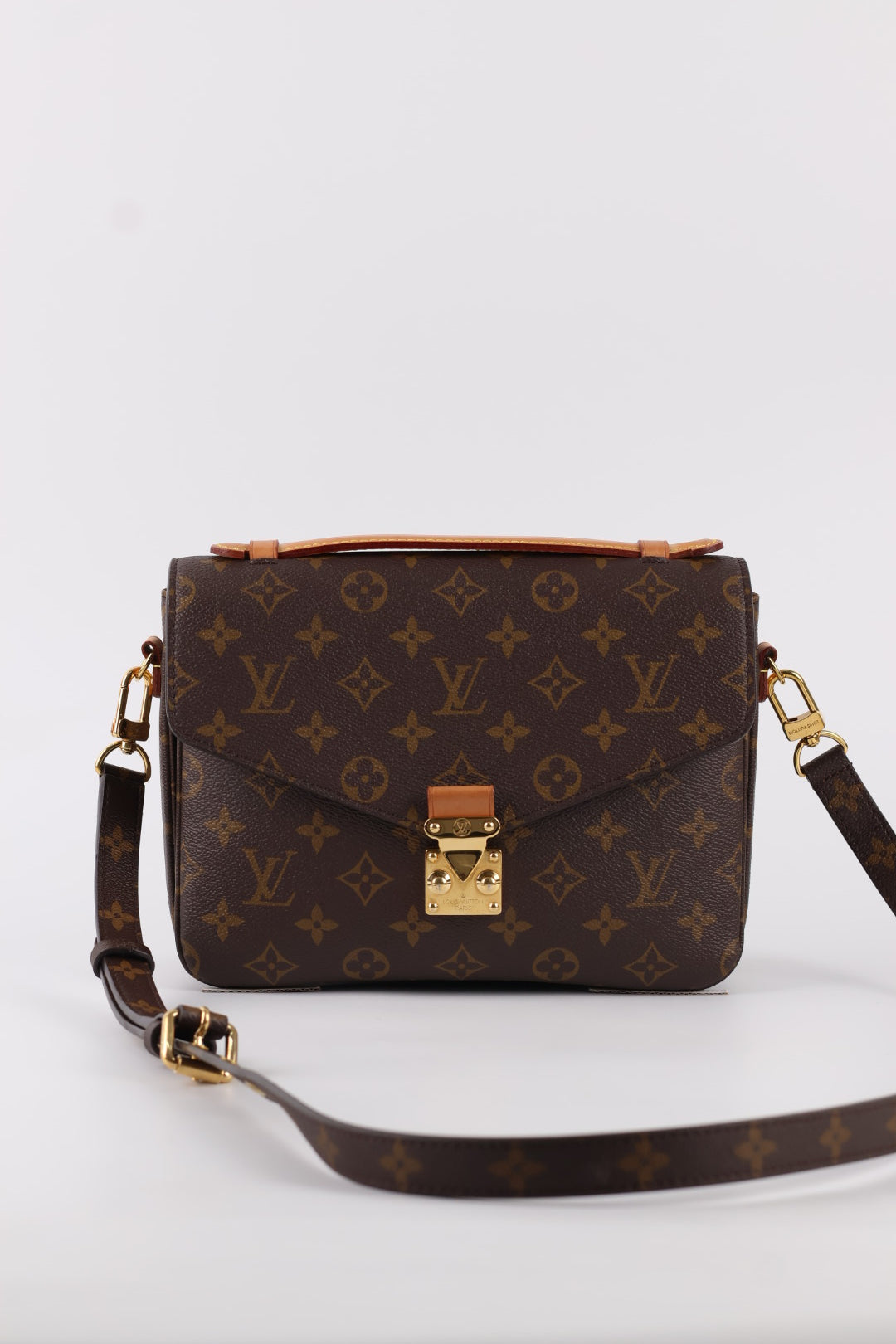 Louis Vuitton Métis Monogram