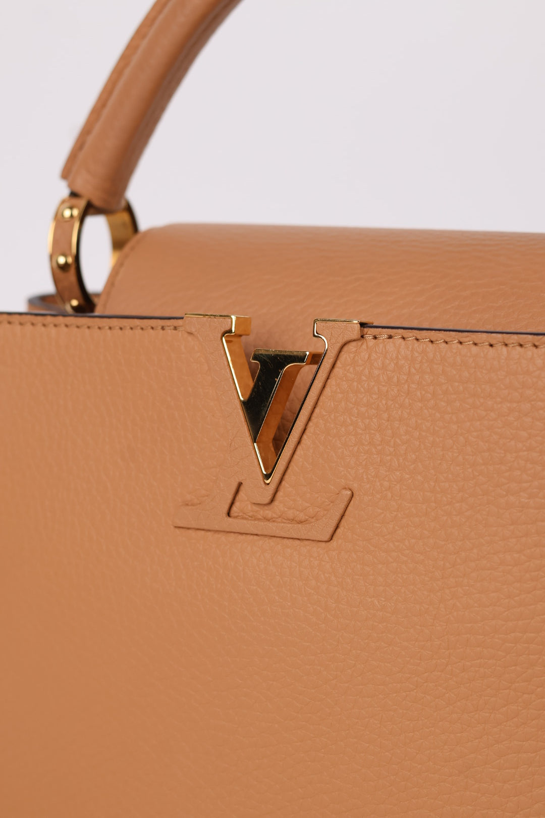 Louis Vuitton Capucines MM Arizona