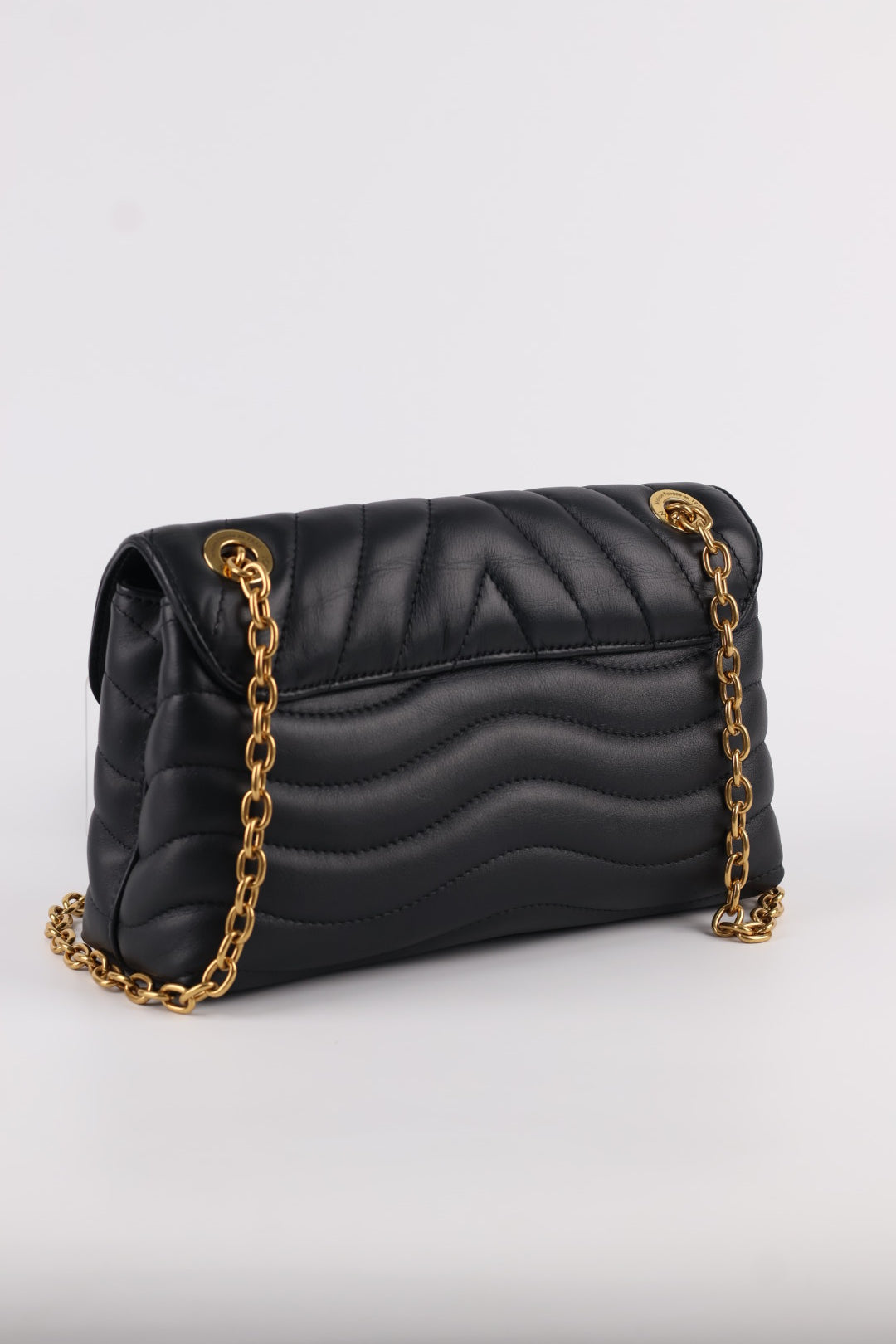 Louis Vuitton New Wave Media