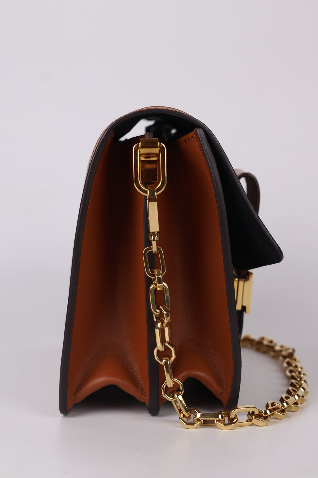 Louis Vuitton Dauphine MM