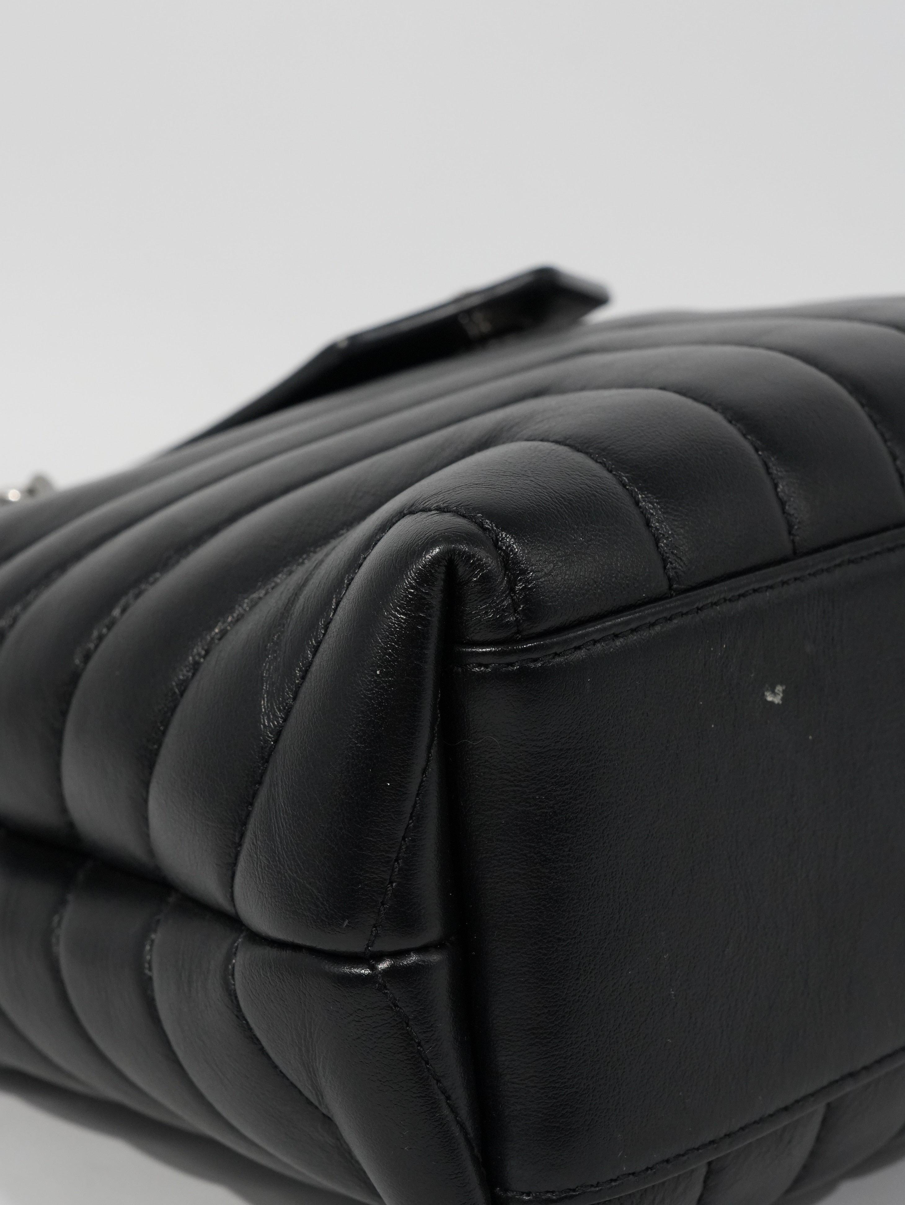 Saint Laurent Lou Lou Shopping