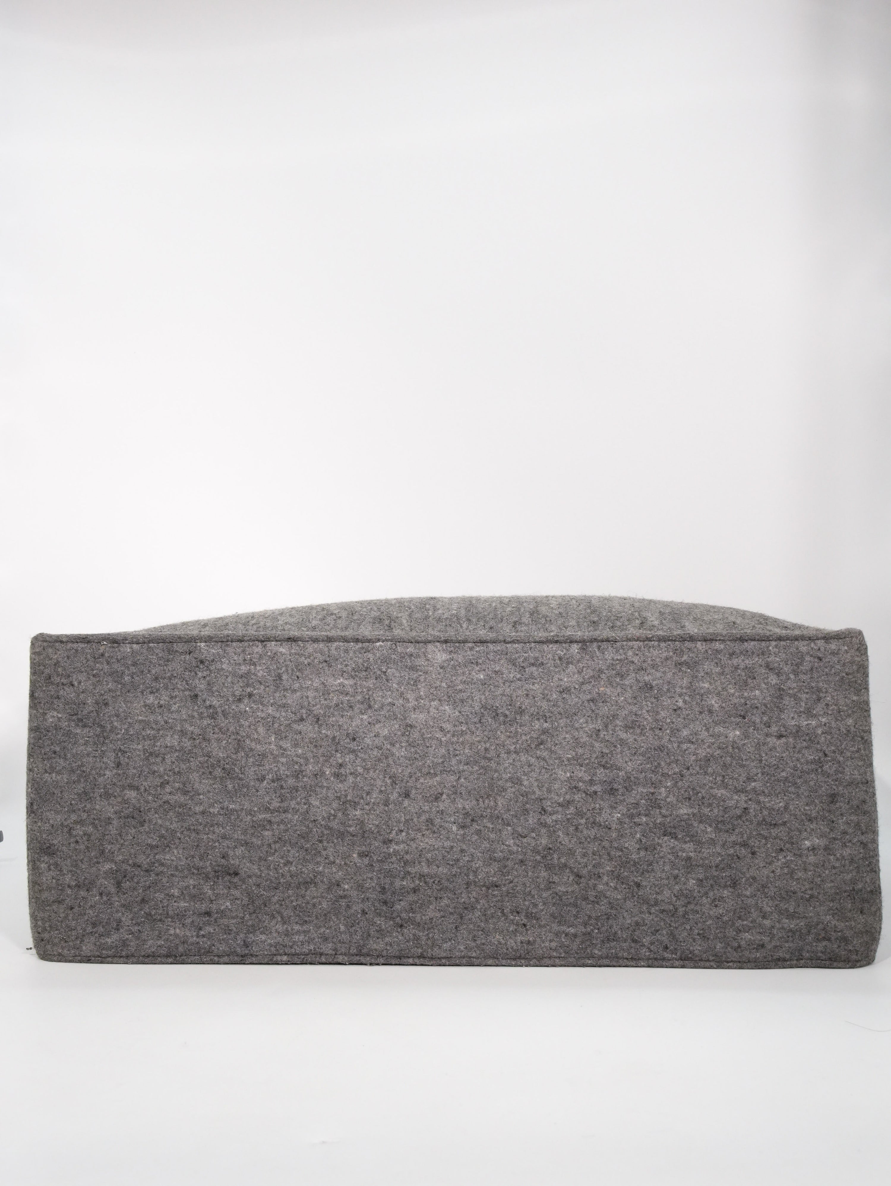 Saint Laurent Maxi Tote Lana