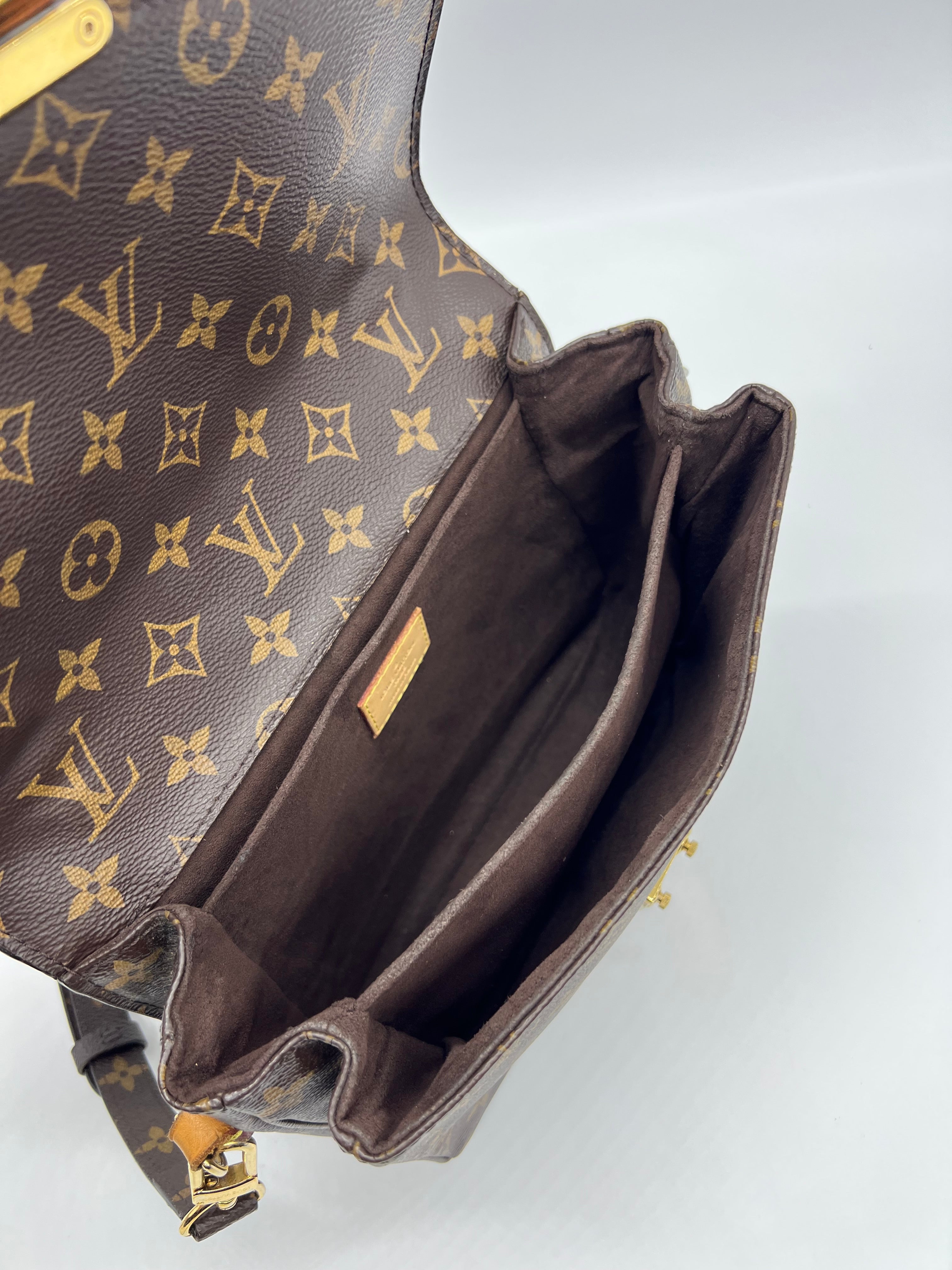 Louis Vuitton Métis Monogram