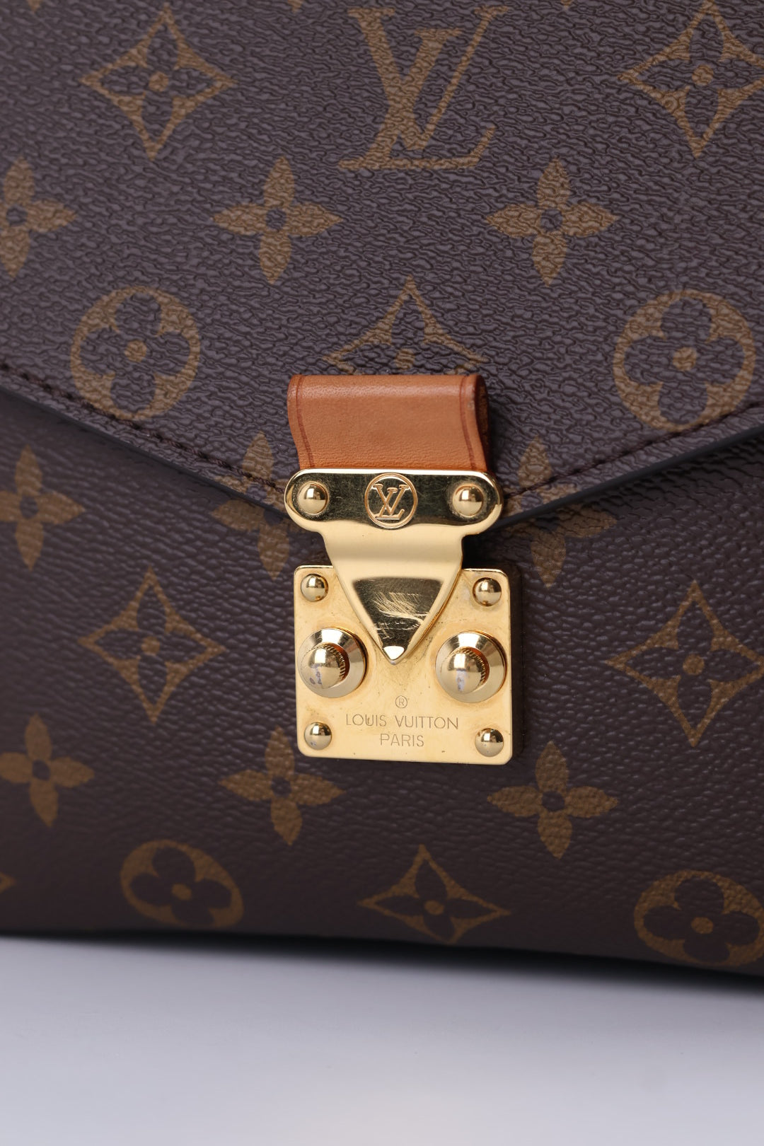 Louis Vuitton Métis Monogram