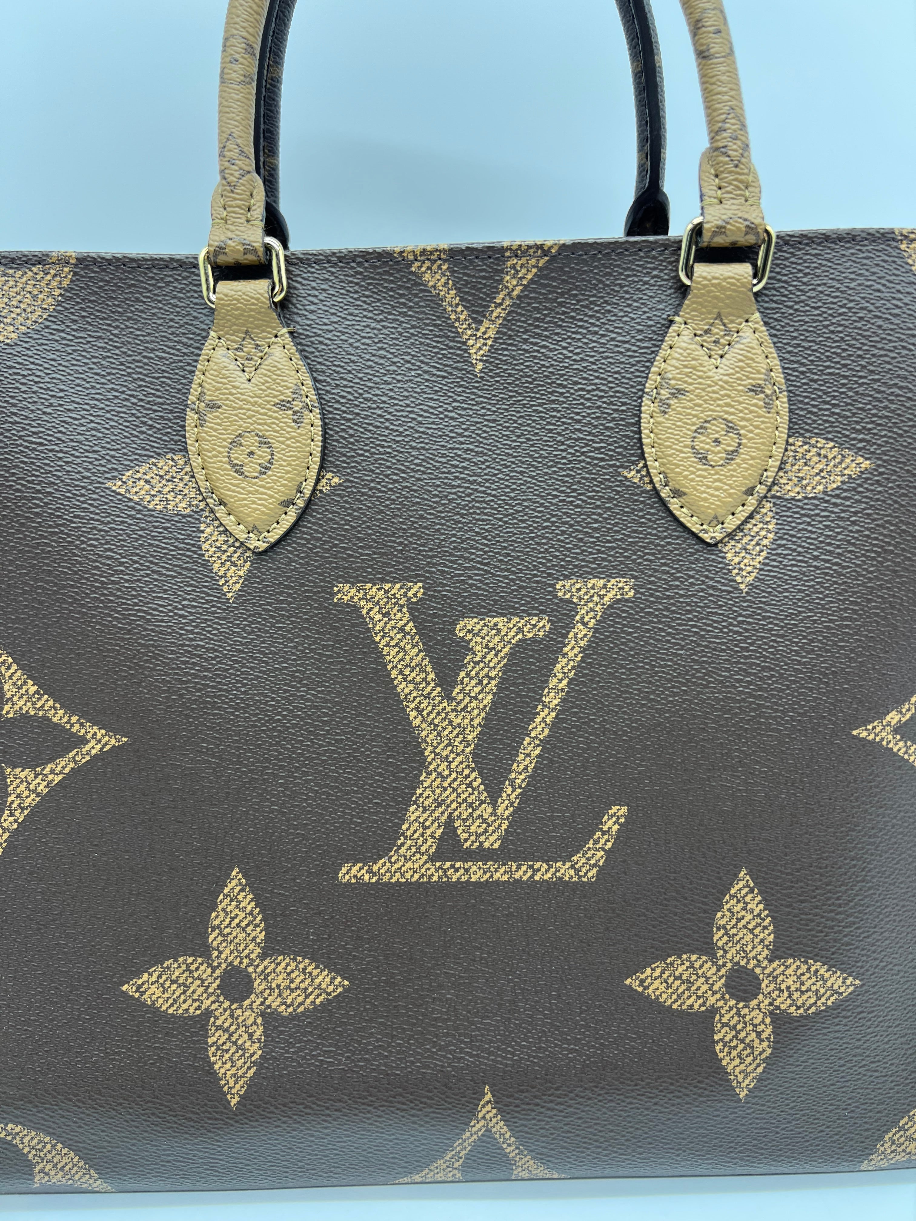 Louis Vuitton OnTheGo MM