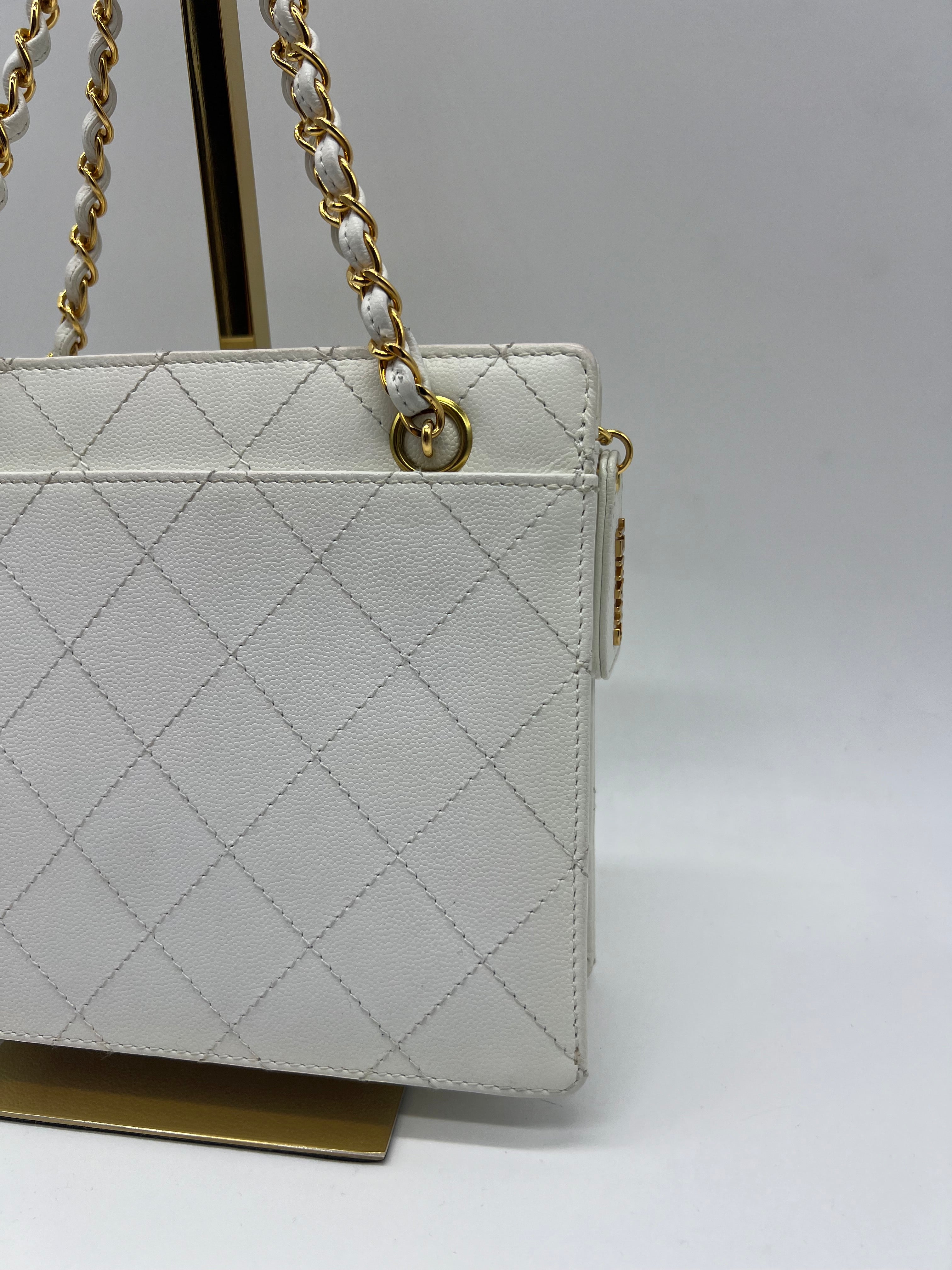 Chanel Tote Bag Vintage Caviar