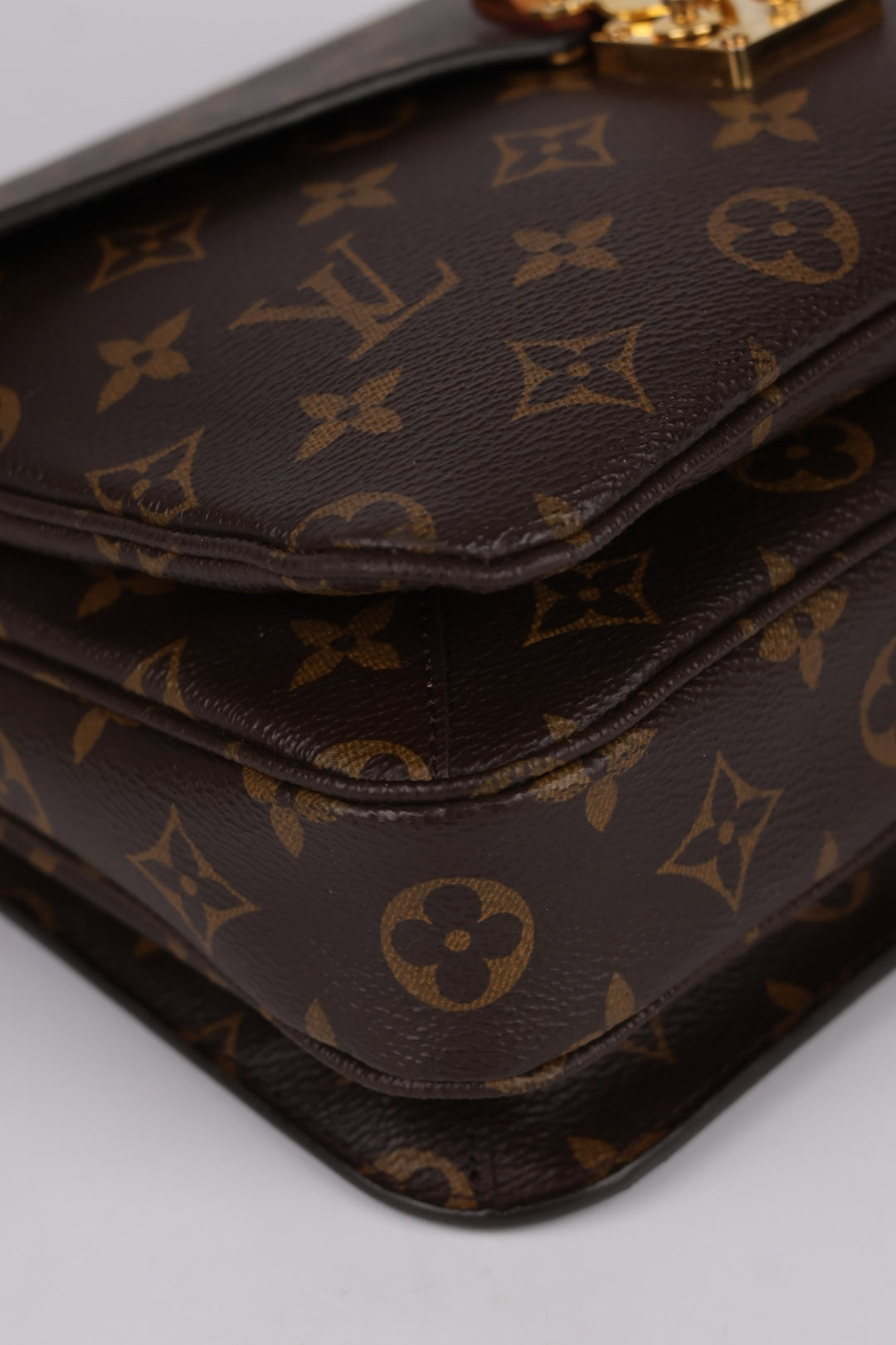 Louis Vuitton Métis Monogram