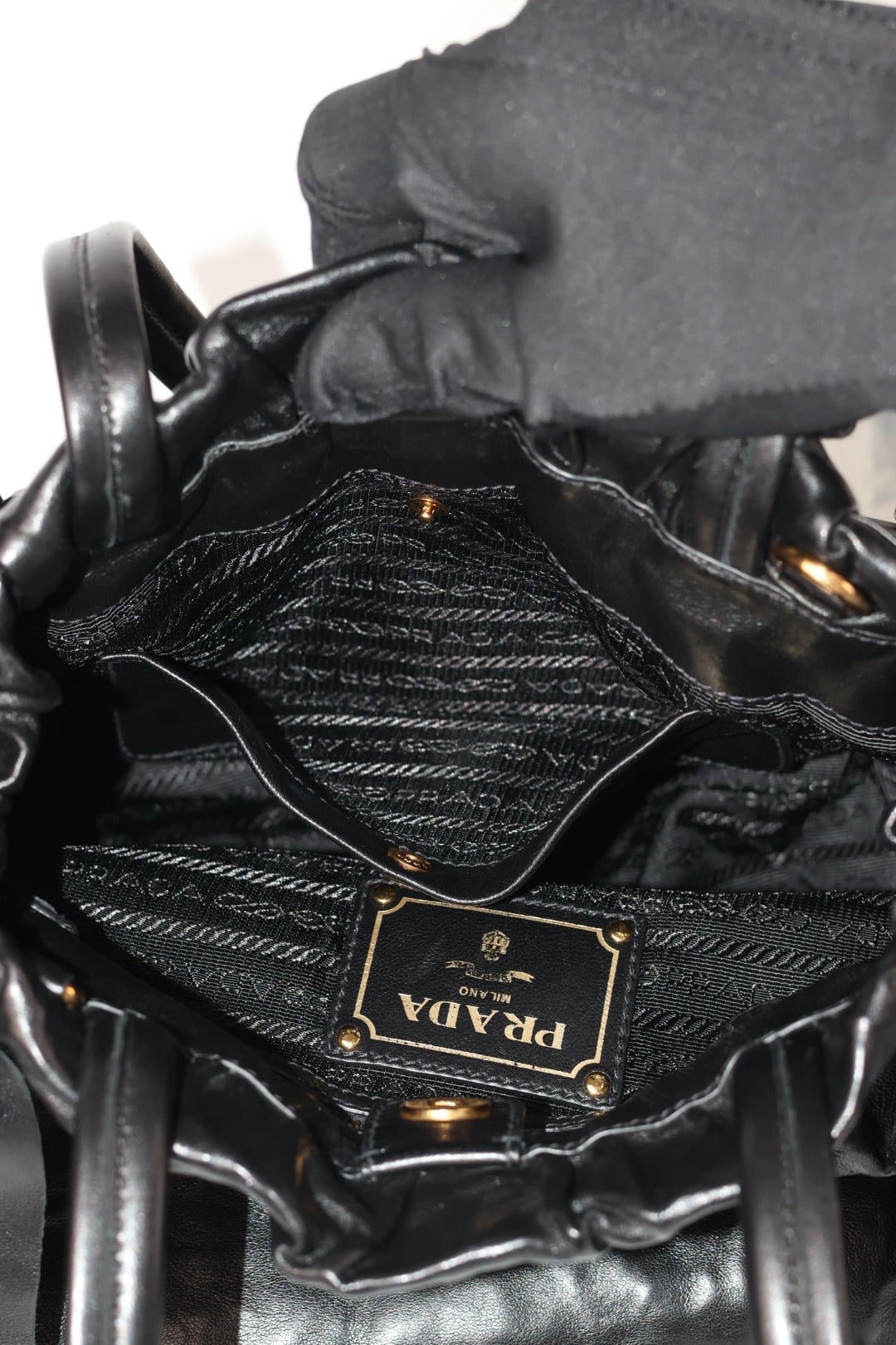 Prada Tote in Pelle Morbida