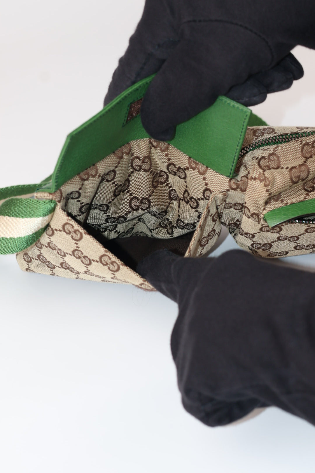 Gucci Marsupio GG Wave