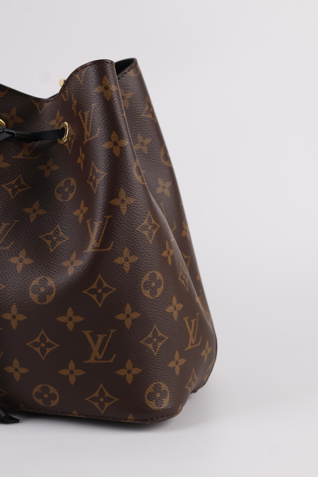 Louis Vuitton Neo Noé MM Monogram