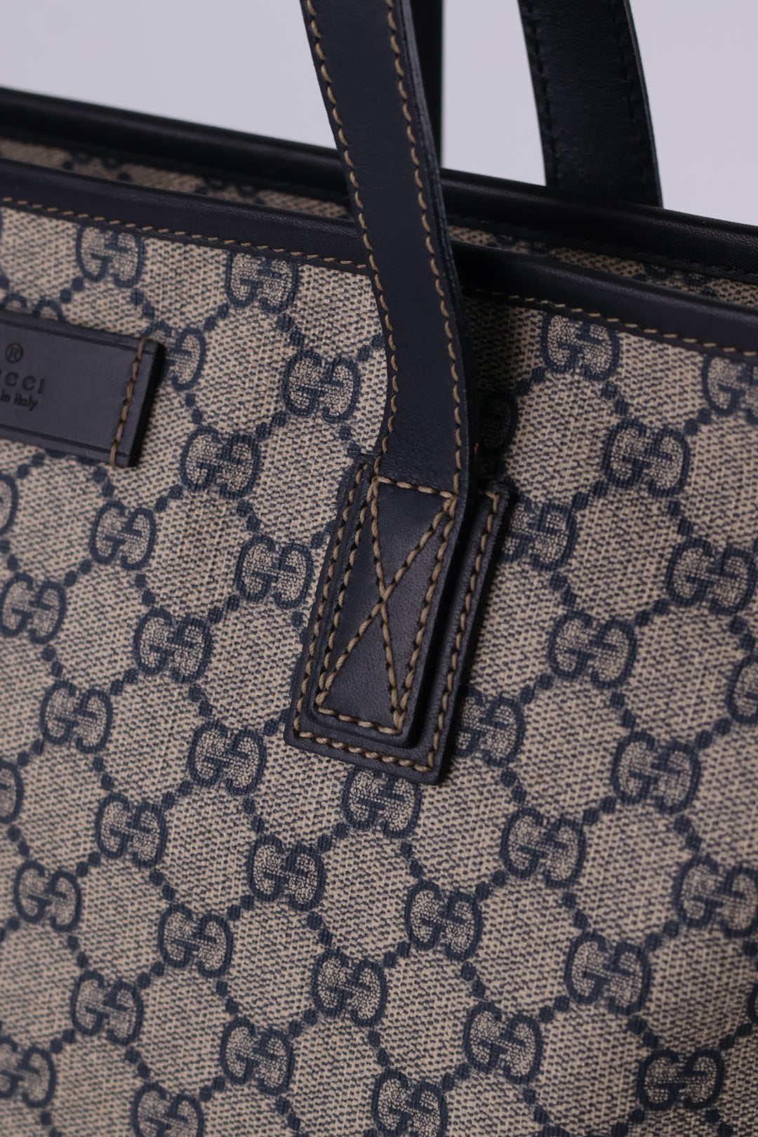 Gucci Tote GG Supreme
