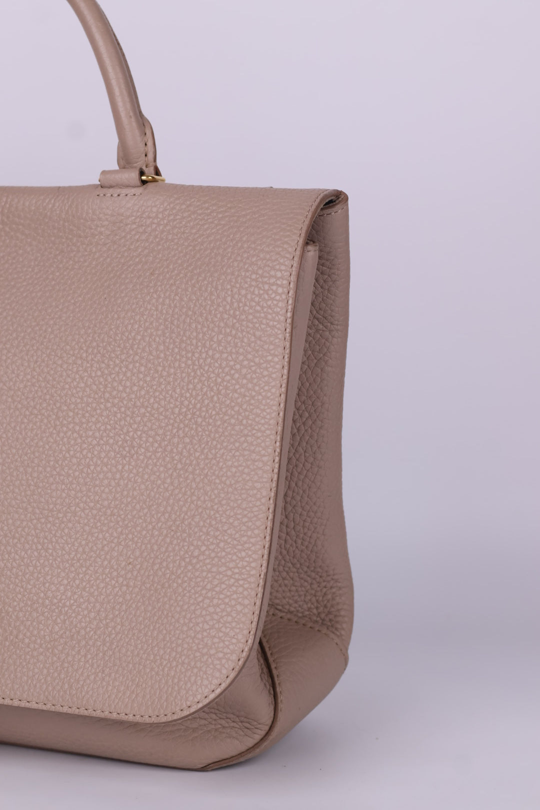 Louis Vuitton Volta Taurillon