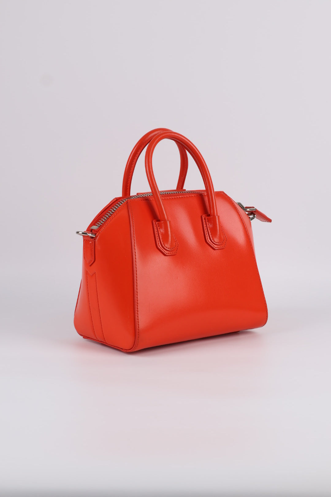 Givenchy Mini Antigona in Pelle