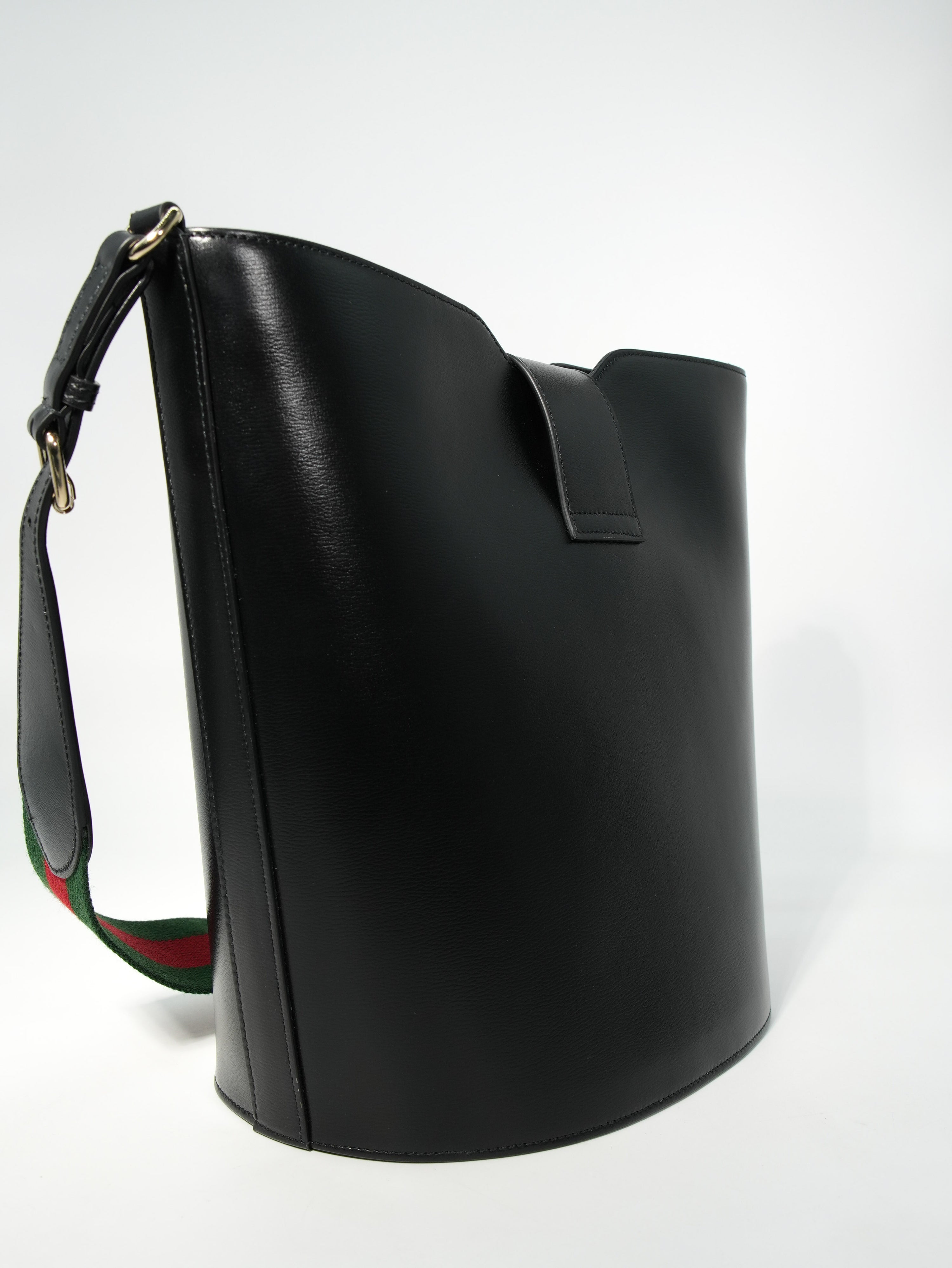 Gucci Jackie Bucket in Pelle