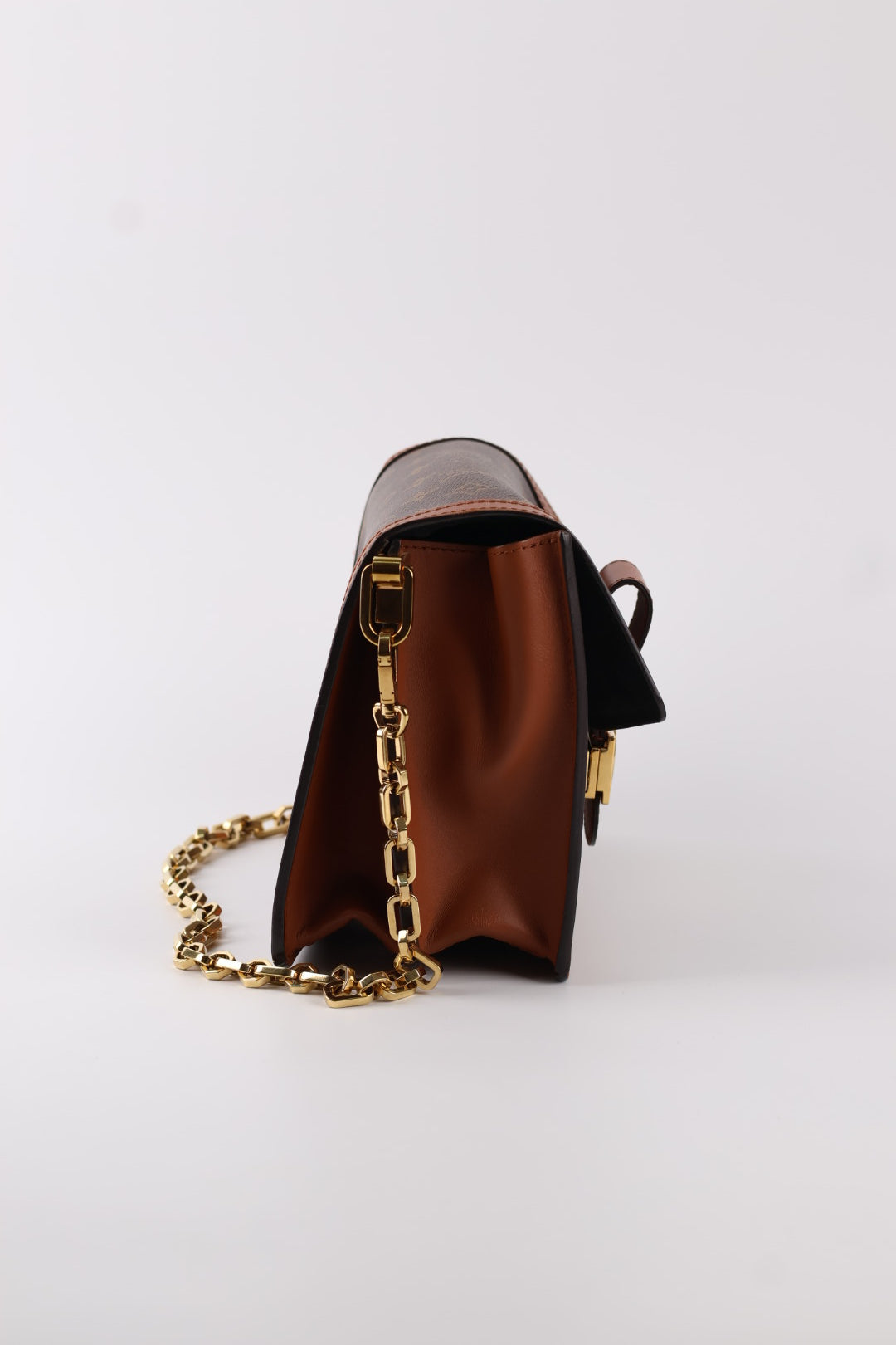 Louis Vuitton Dauphine MM