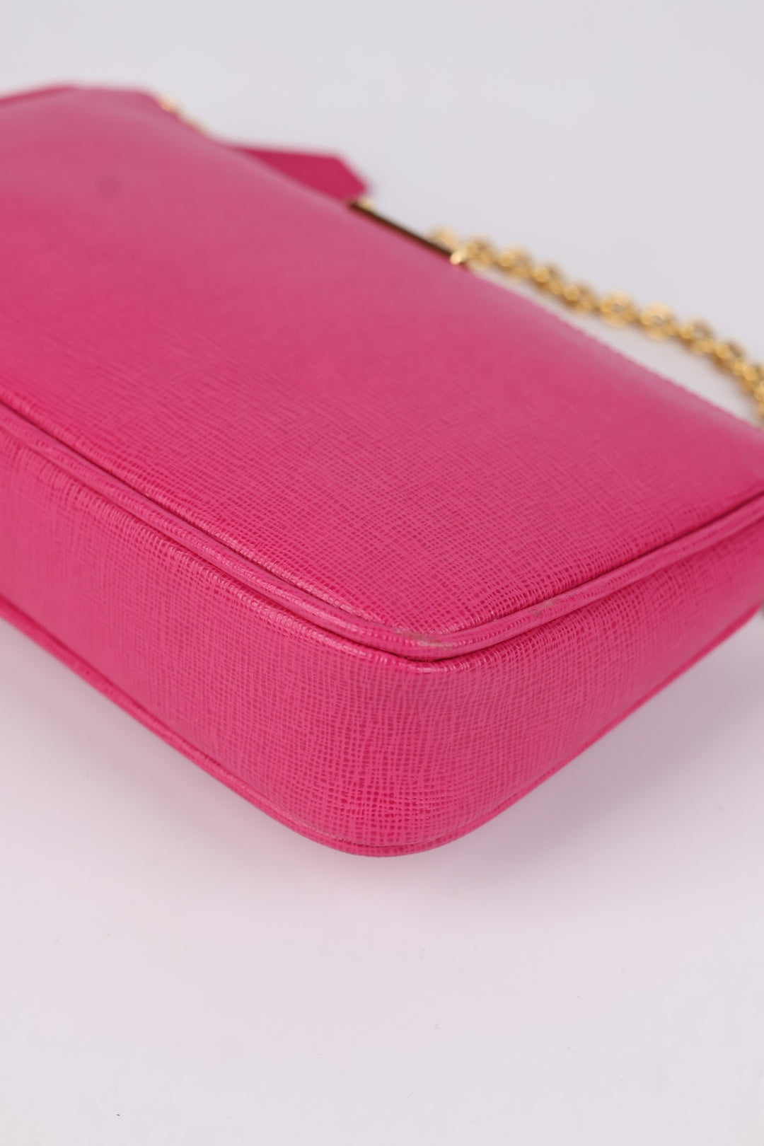 Fendi Chain Pochette in Pelle