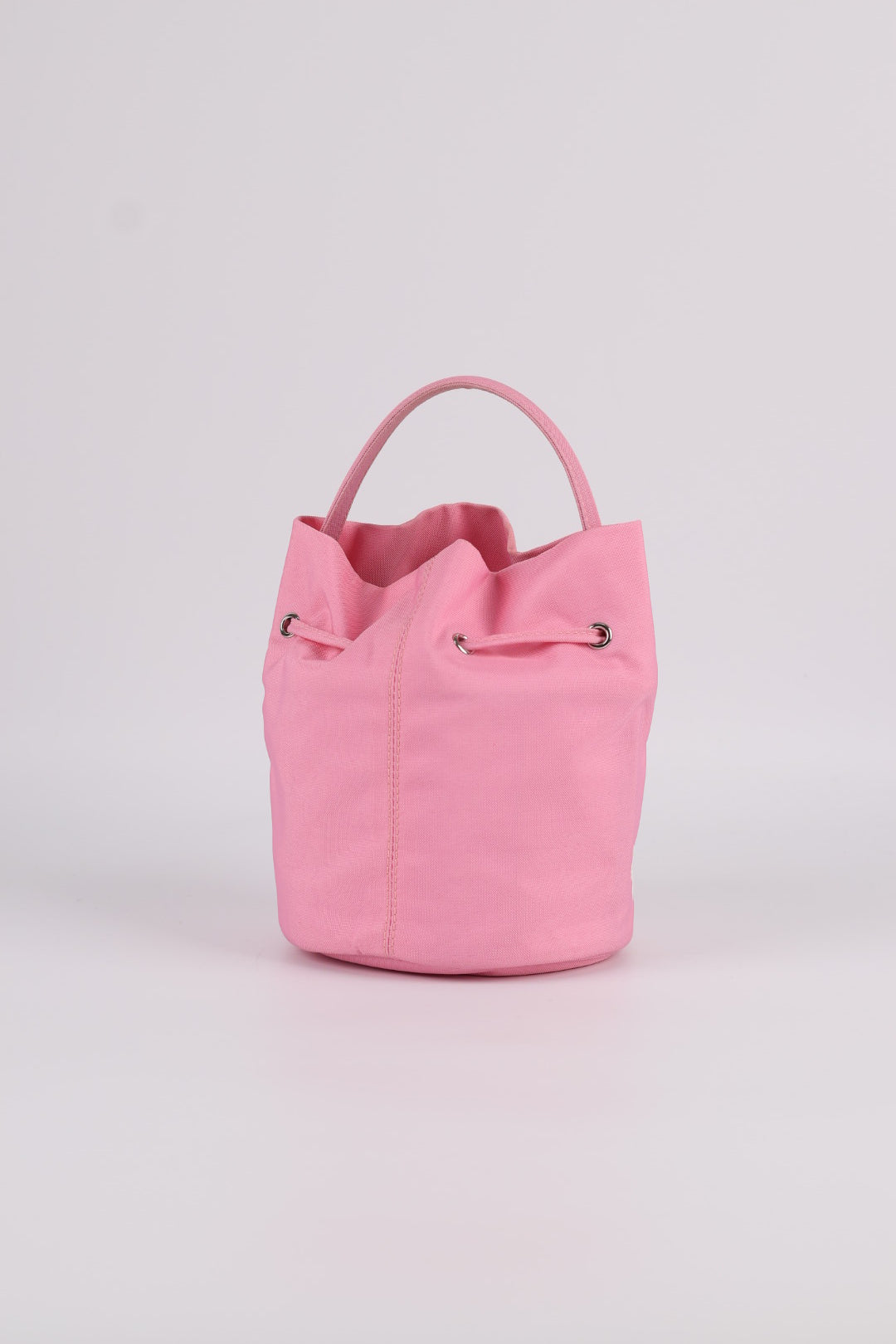 Balenciaga Bucket in Tela