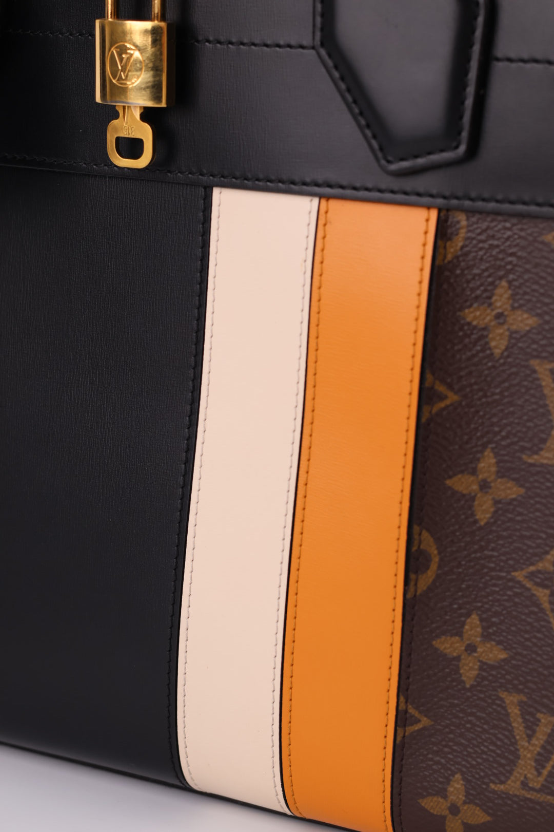 Louis Vuitton City Steamer MM