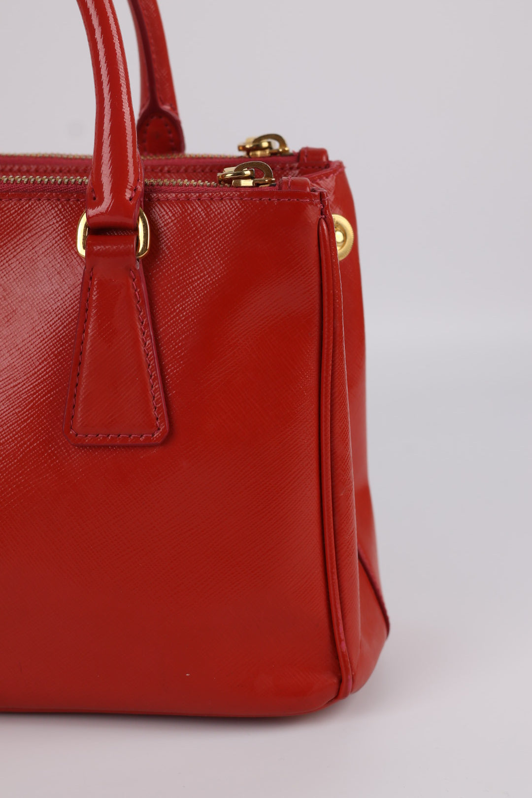 Prada Galleria Small Saffiano