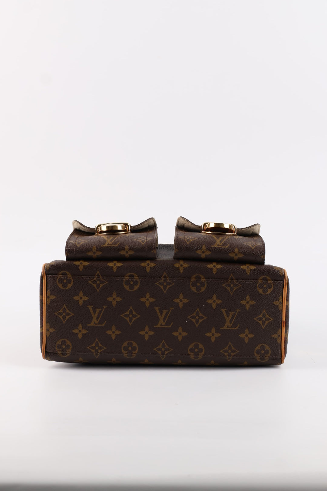 Louis Vuitton Manhattan Monogram