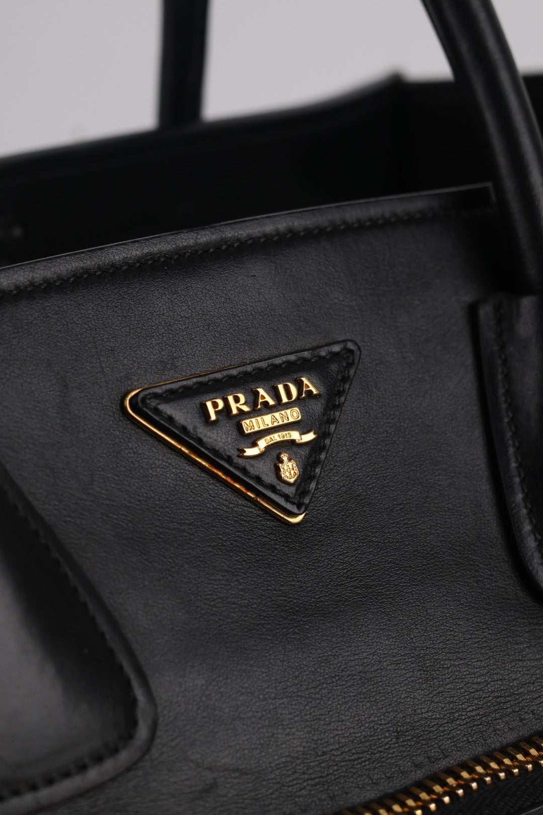Prada Tote in Pelle