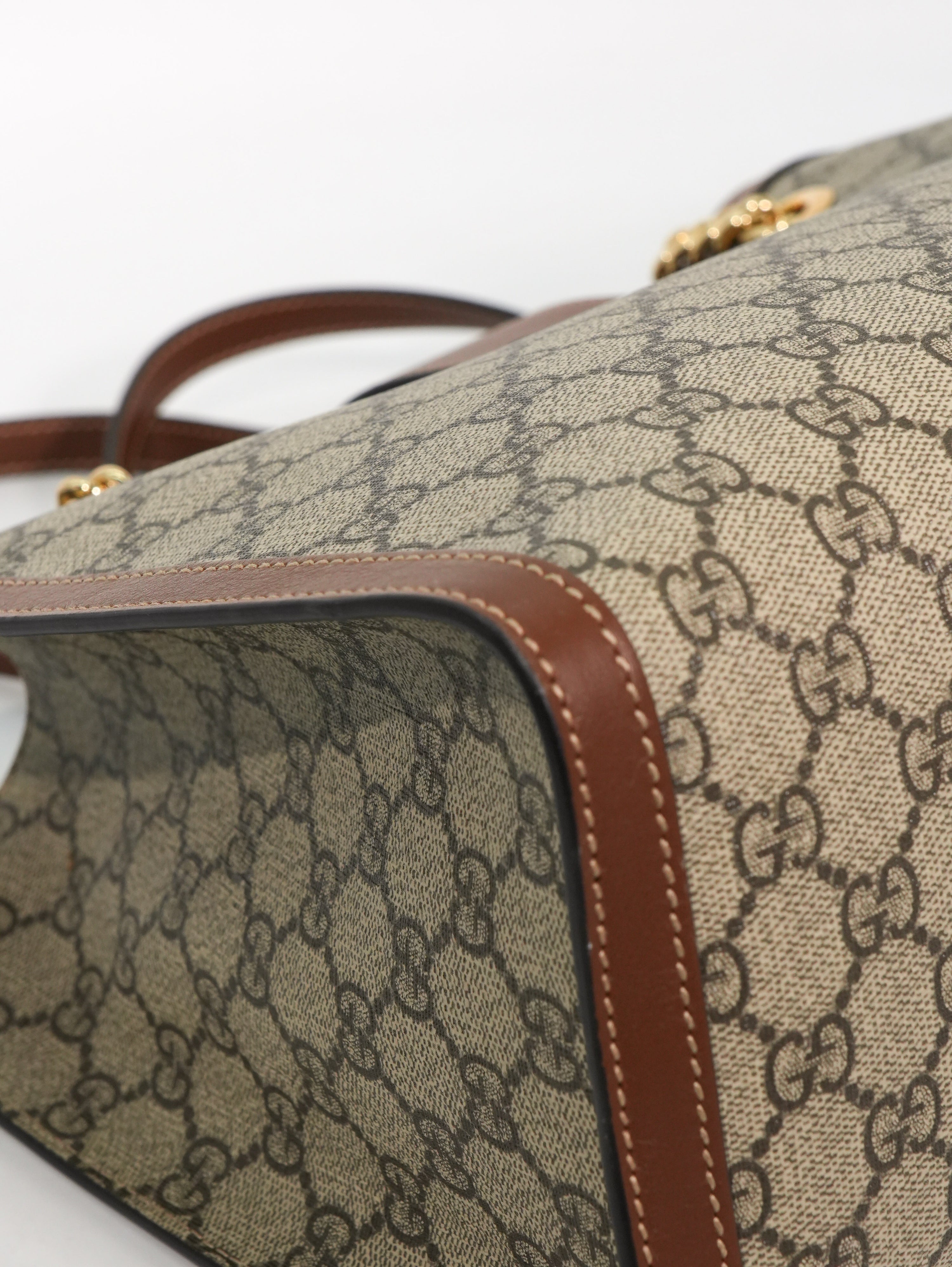 Gucci Padlock Grande GG Supreme