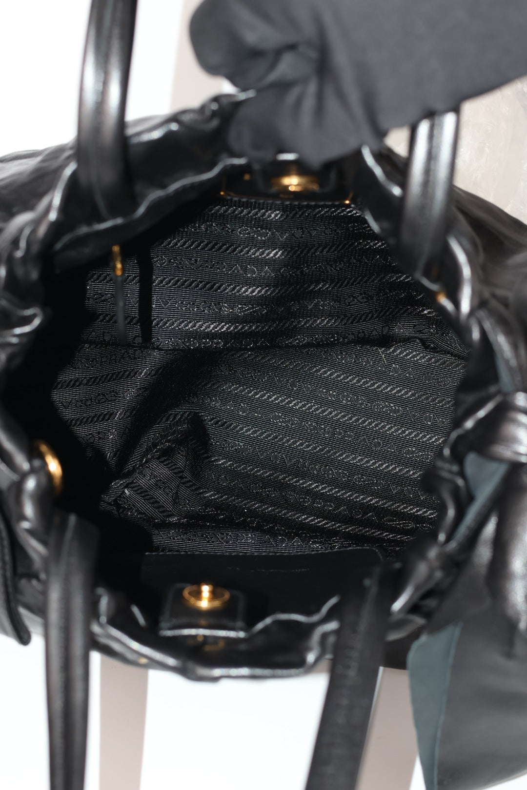 Prada Tote in Pelle Morbida