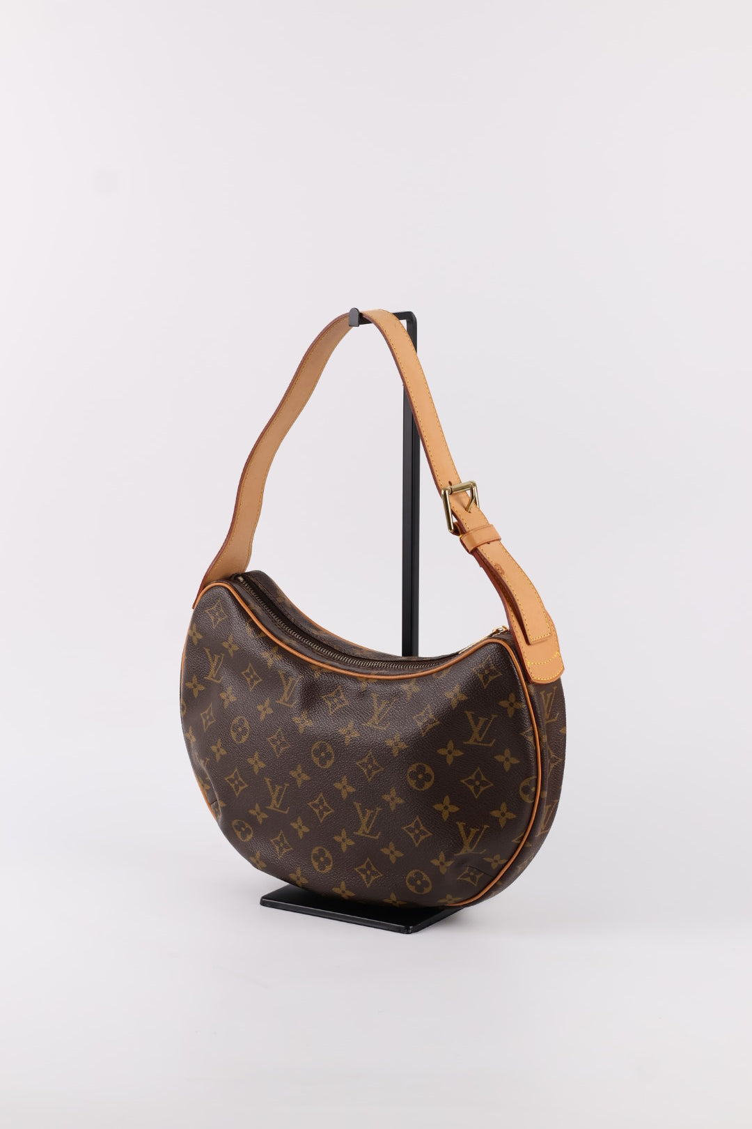 Louis Vuitton Croissant MM Monogram