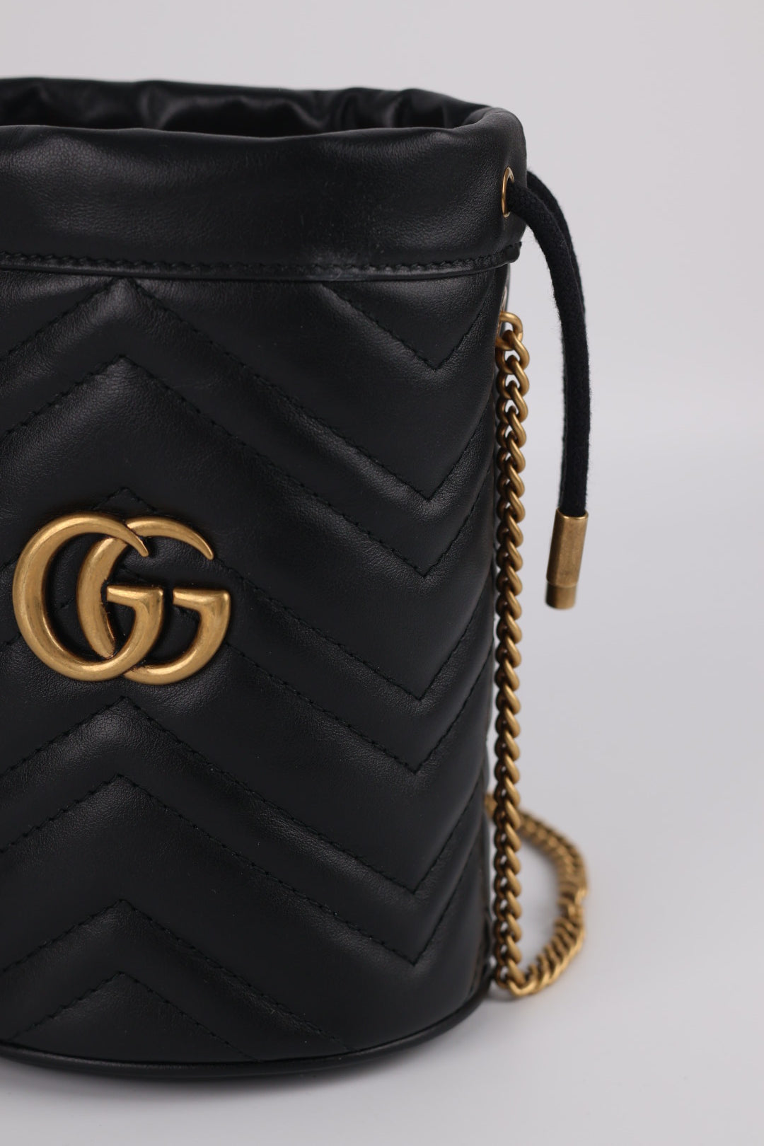 Gucci Bucket Marmont Matelassé