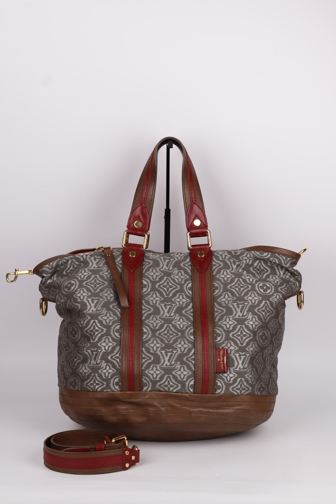 Louis Vuitton Aviator Tote