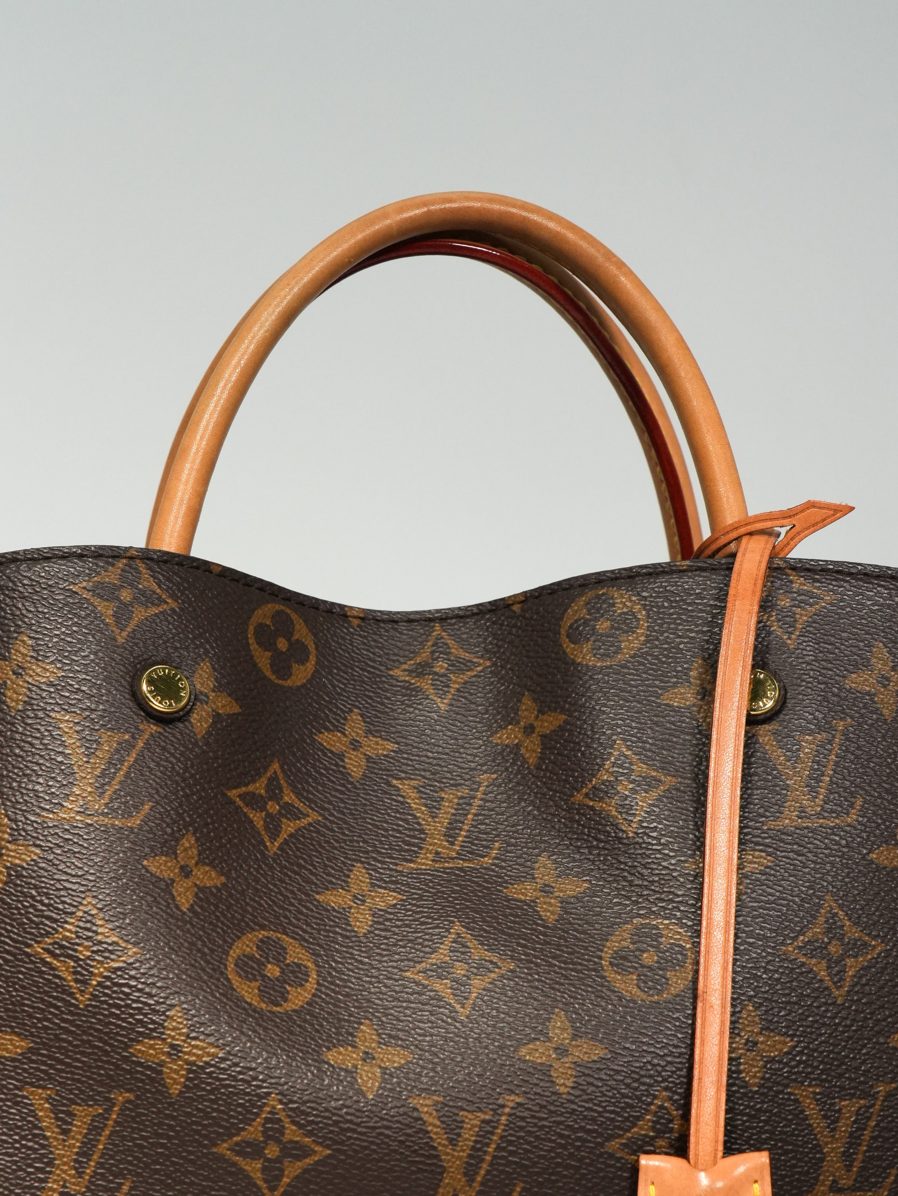 Louis Vuitton Montaigne MM